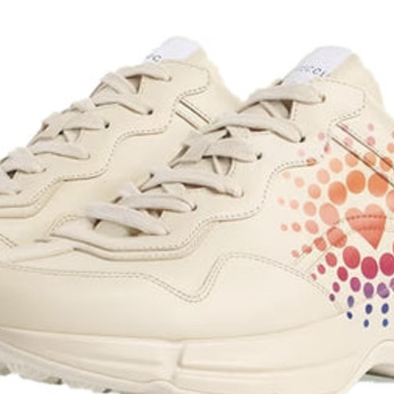 (W) Gucci Rhyton Love Parade Sneakers Ivory 착용 스타일 - 3