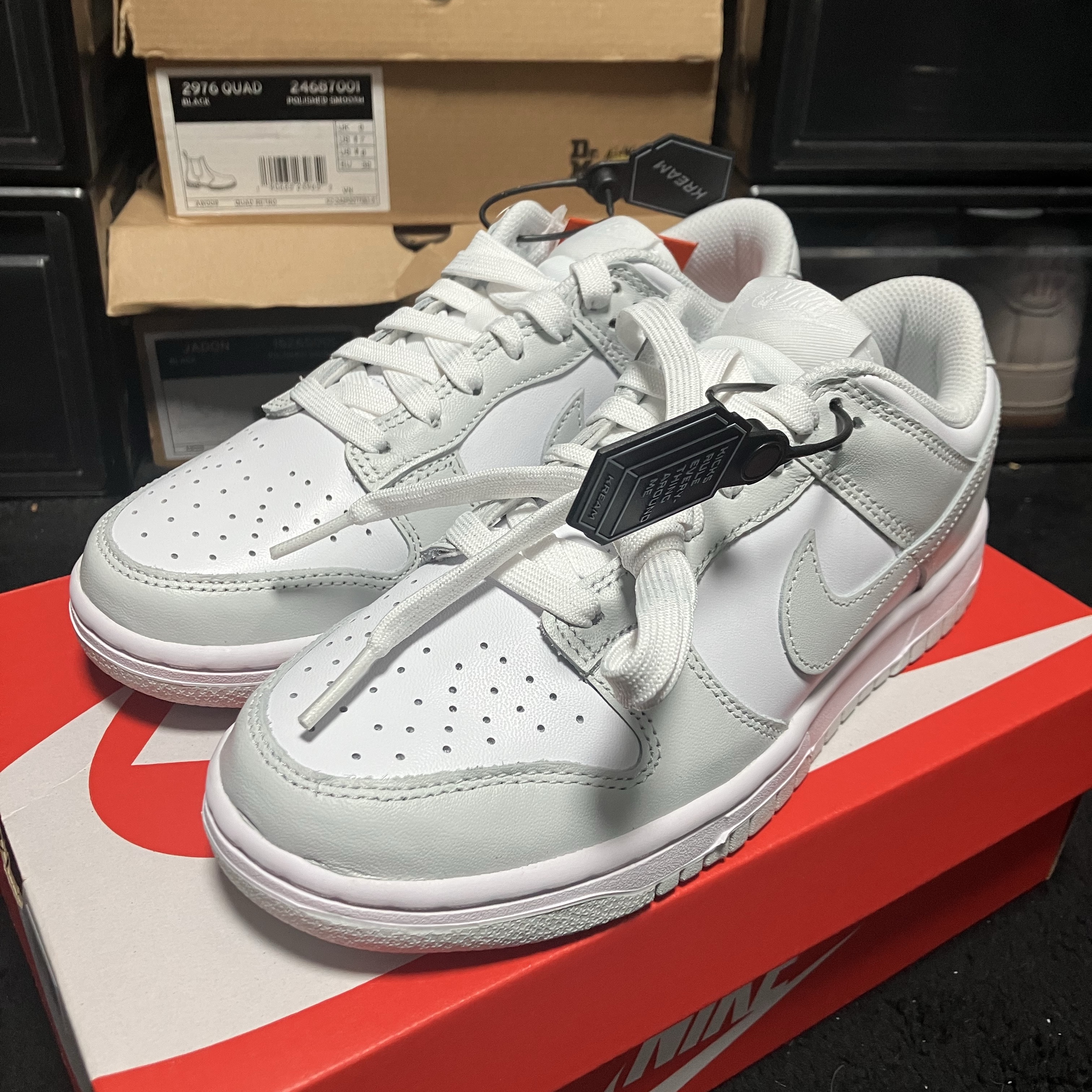 (W) Nike Dunk Low Photon Dust 착용 스타일