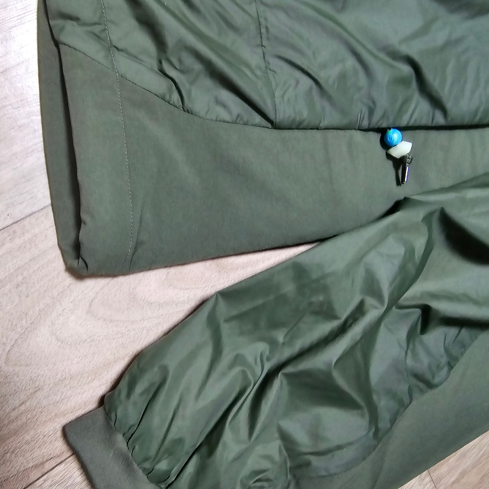 Nike ACG Sierra Light Jacket Cargo Khaki - Asia 착용 스타일 - 3