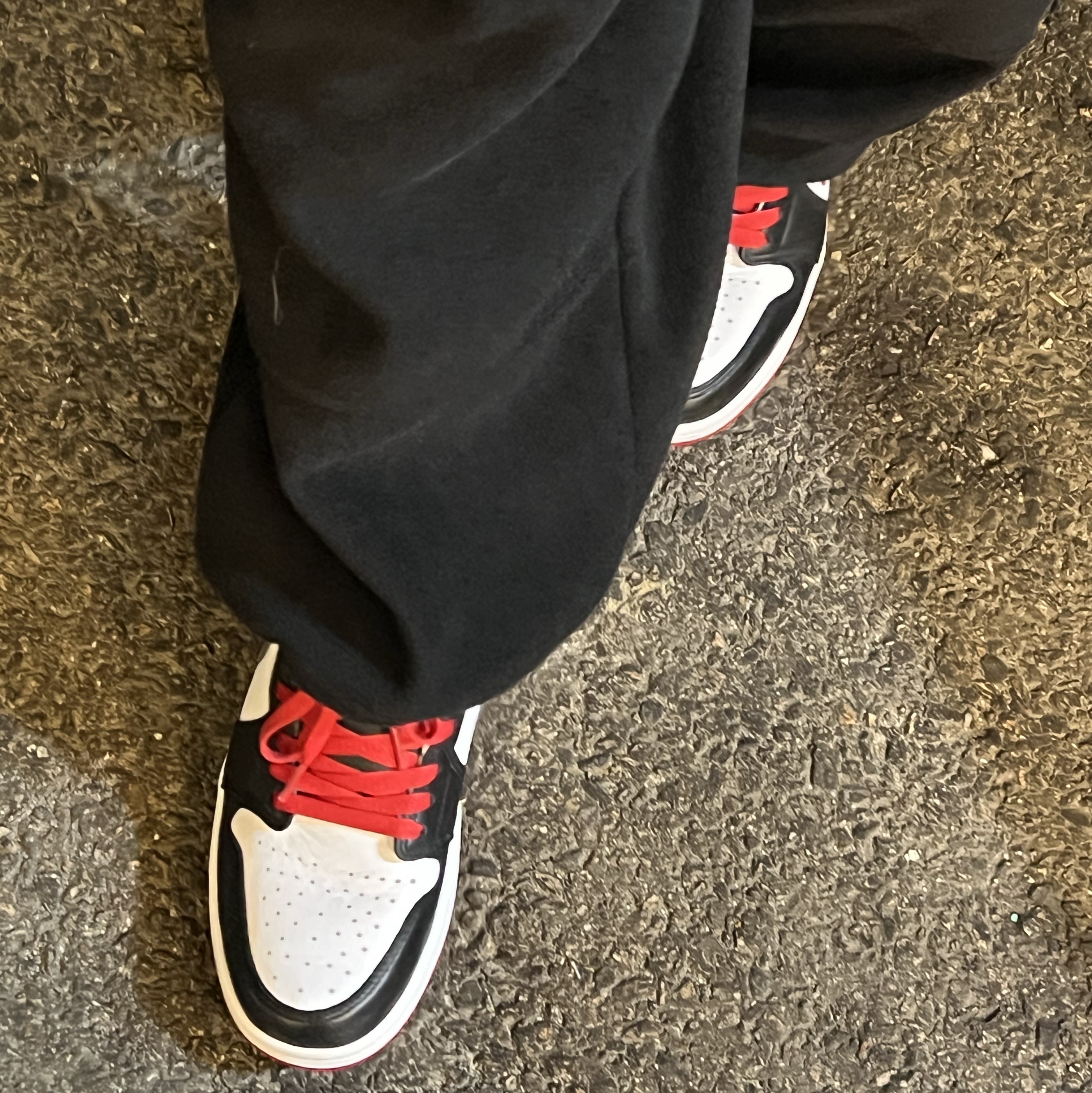 Jordan 1 Retro Low OG Black Toe 착용 스타일