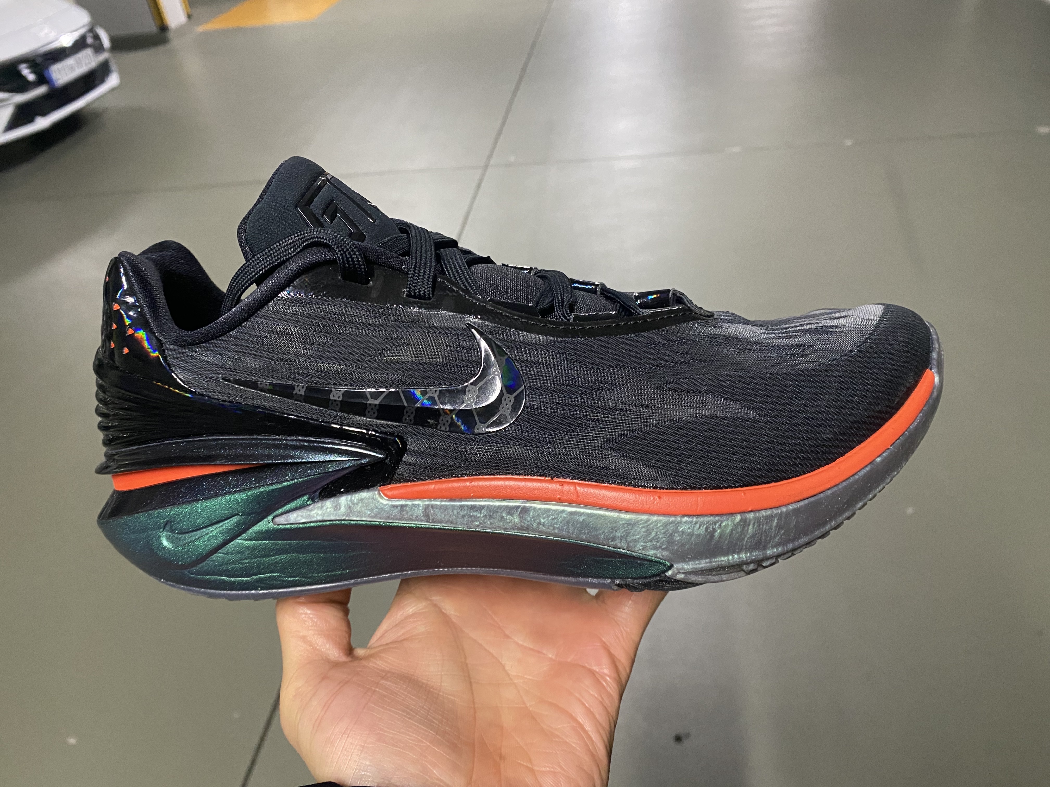 Nike Air Zoom GT Cut 2 GTE EP Black Multi Color 착용 스타일 - 3