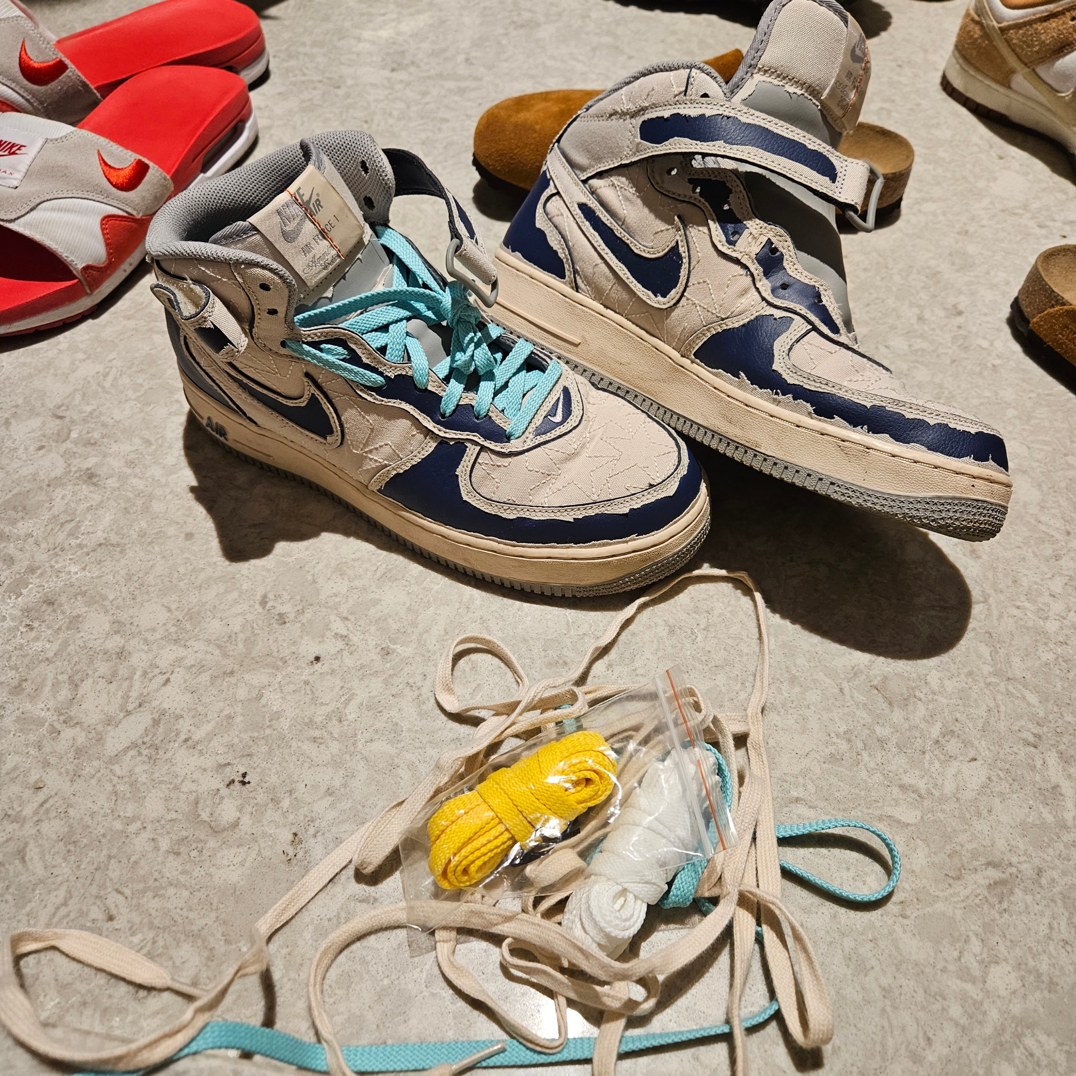 Nike Air Force 1 Mid '07 Pearl White 착용 스타일