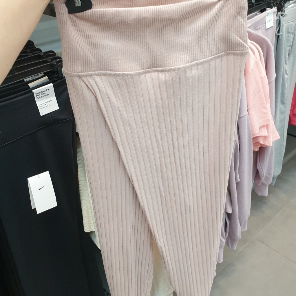 (W) Nike Yoga Luxe Fuzzy Ribbed Pants Pink Oxford - Asia 착용 스타일 - 2
