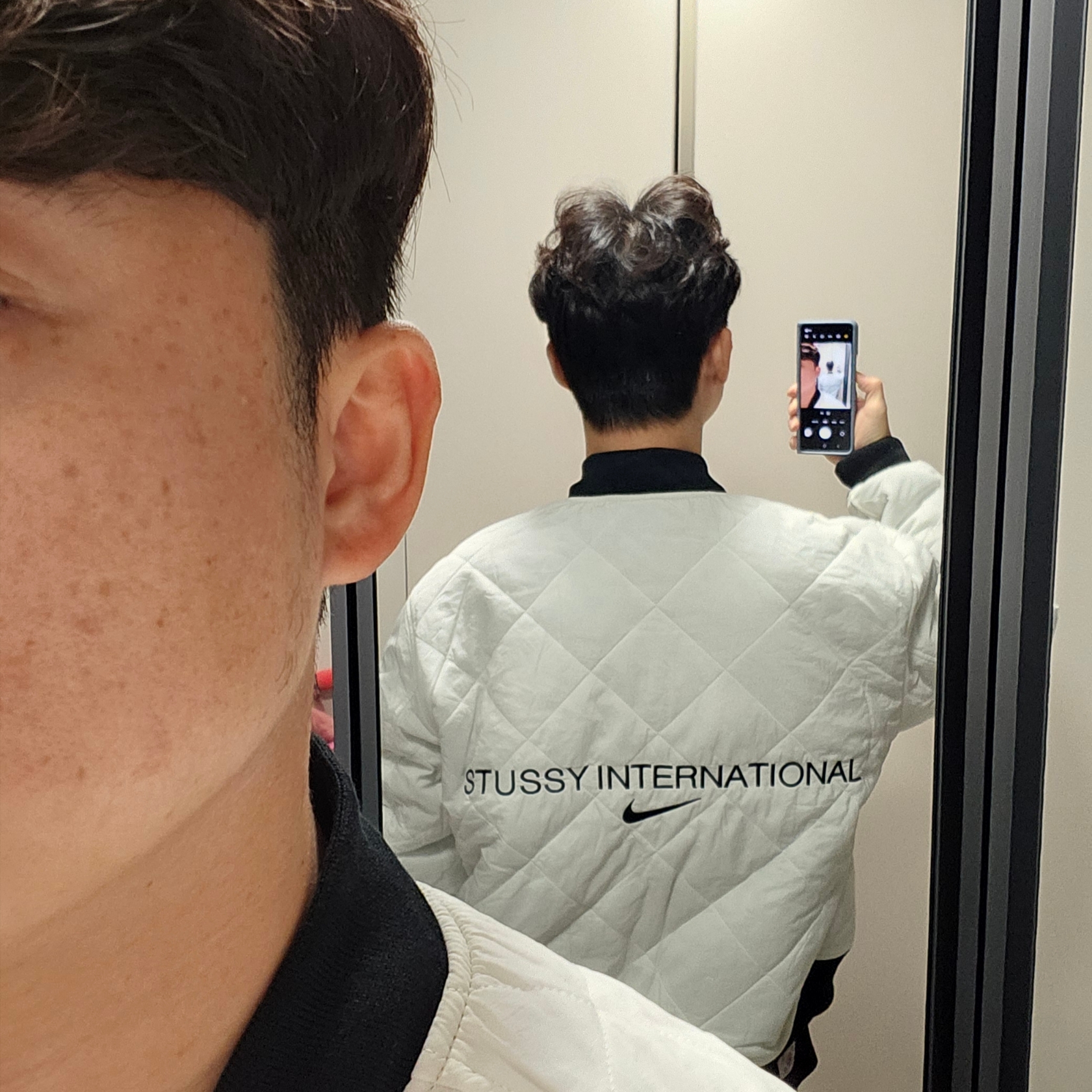 Nike x Stussy Reversible Jacket Black (FJ9153-010) 착용 스타일 - 2