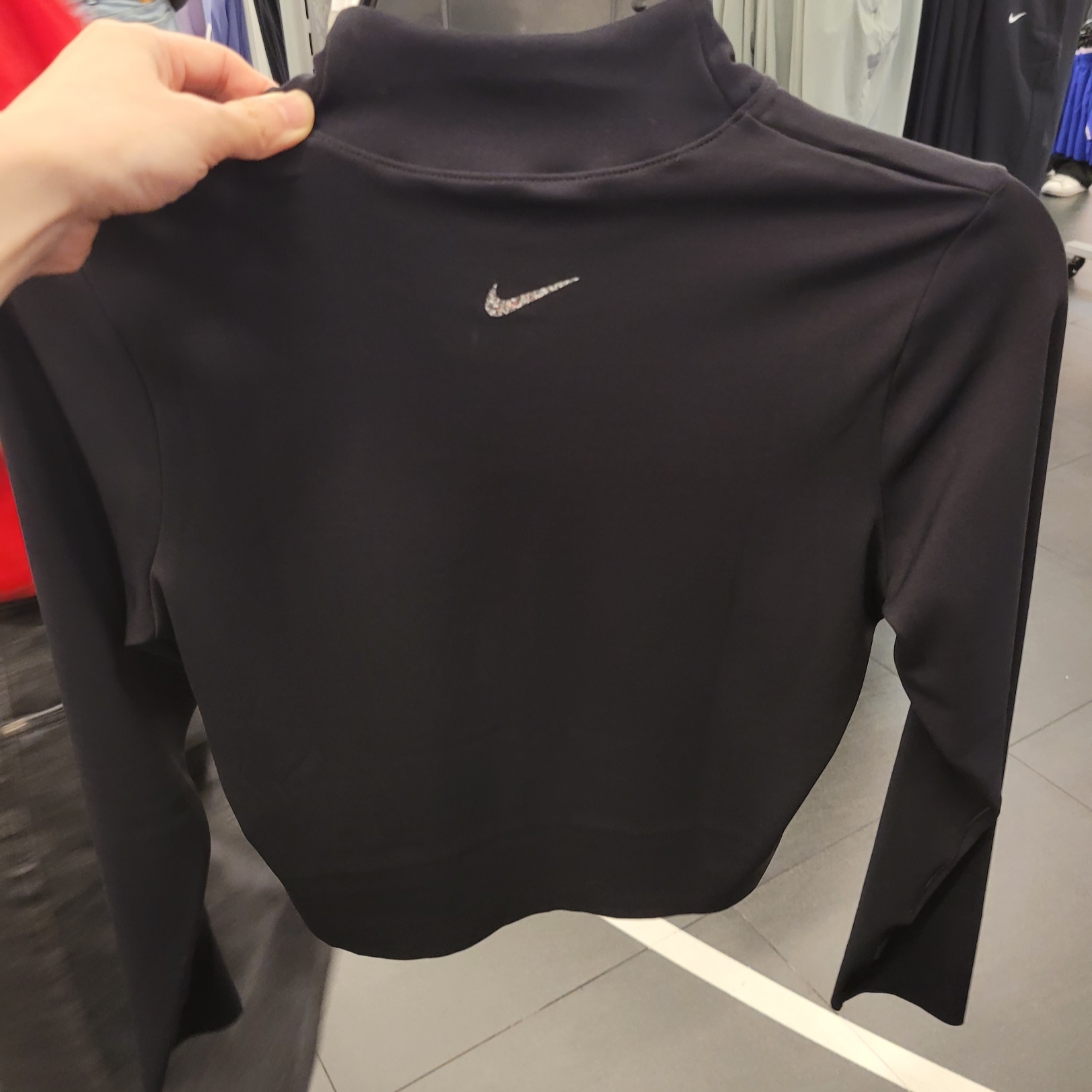 (W) Nike Yoga Dri-Fit Luxe Long Sleeve Crop Top Black - Asia 착용 스타일 - 3