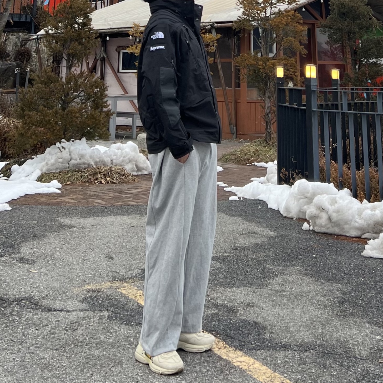 Gucci Rhyton Leather Sneakers Square Logo, Supreme x The North Face Steep Tech Apogee Jacket Black - 22FW 착용 스타일 - 3