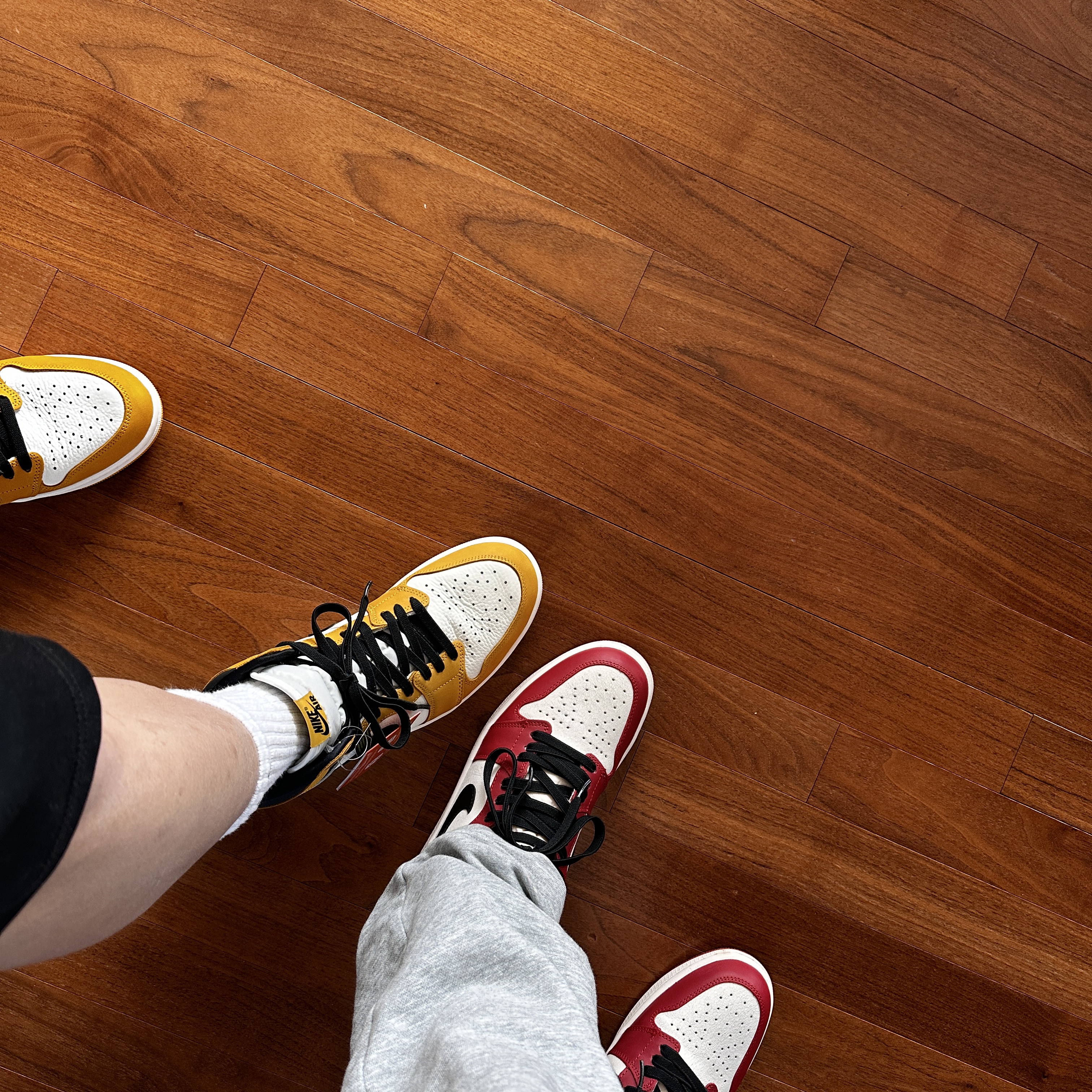 Jordan 1 Retro High OG Yellow Ochre, Jordan 1 Retro High OG Chicago 2022 착용 스타일 - 4