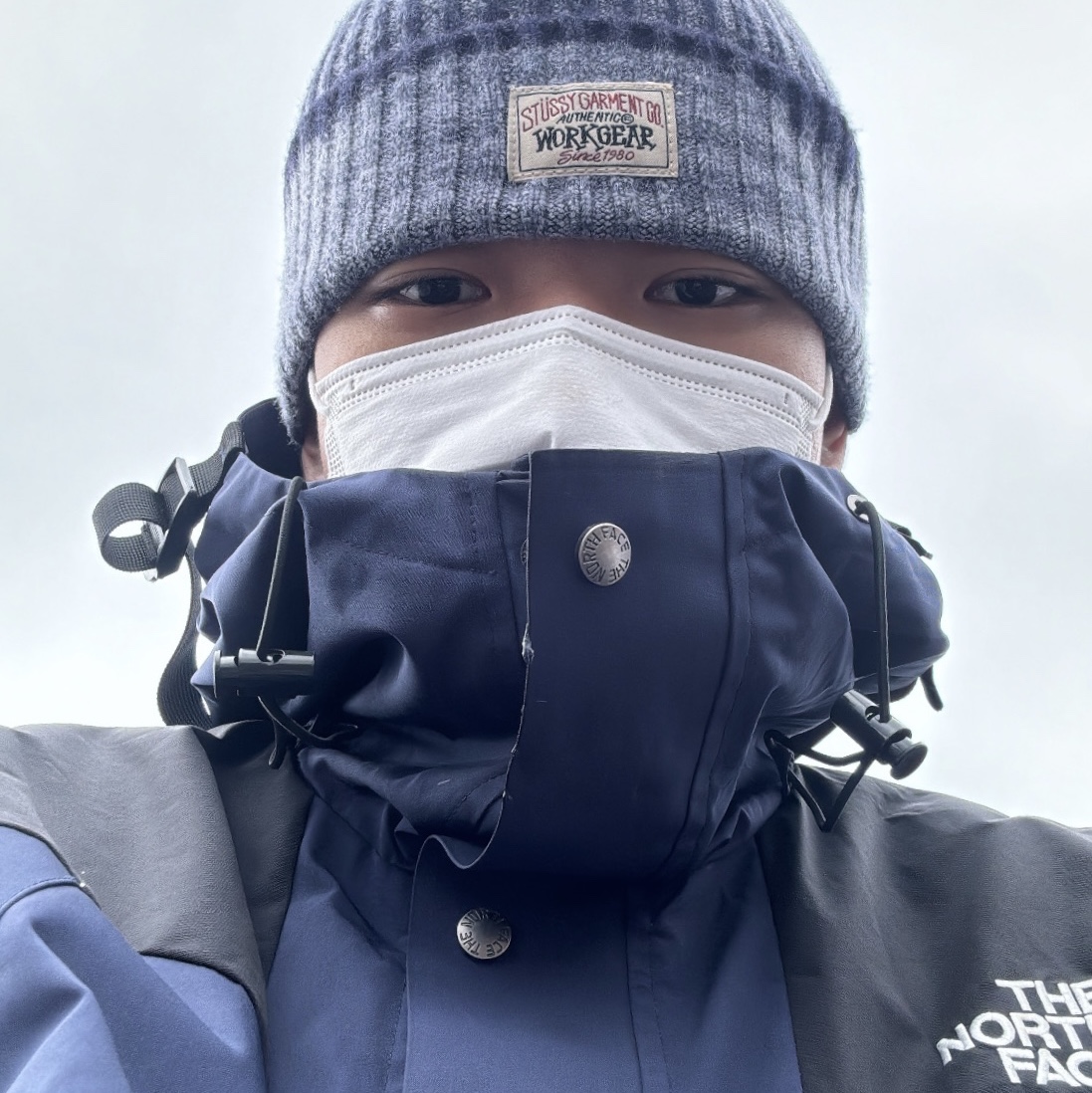 Stussy Workgear Spray Cuff Beanie Navy, Supreme x The North Face Expedition Backpack Black - 18FW 착용 스타일 - 1