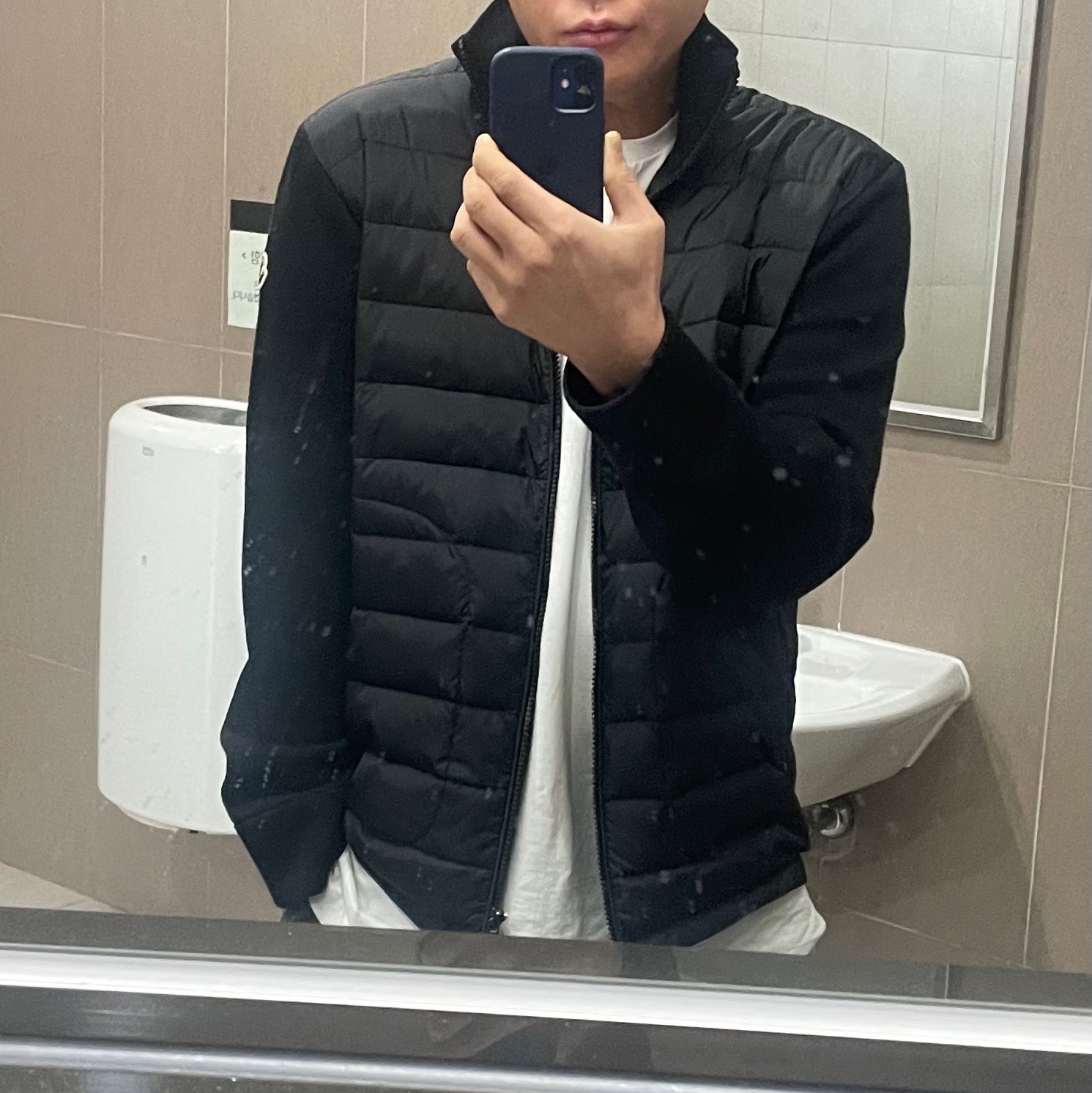 Moncler Padded Wool Cardigan Black - 23FW 착용 스타일