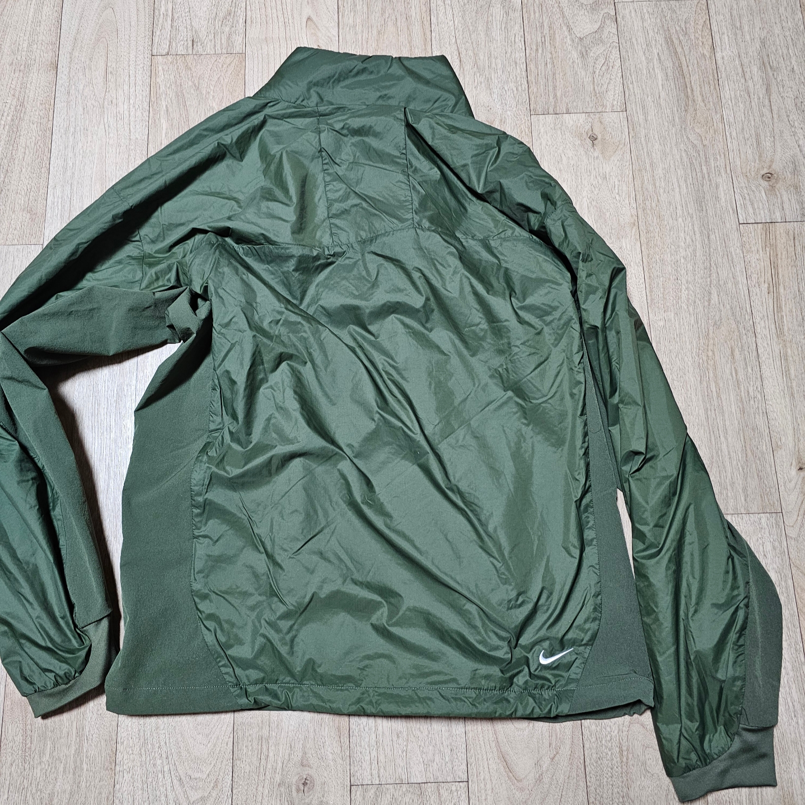 Nike ACG Sierra Light Jacket Cargo Khaki - Asia 착용 스타일 - 2