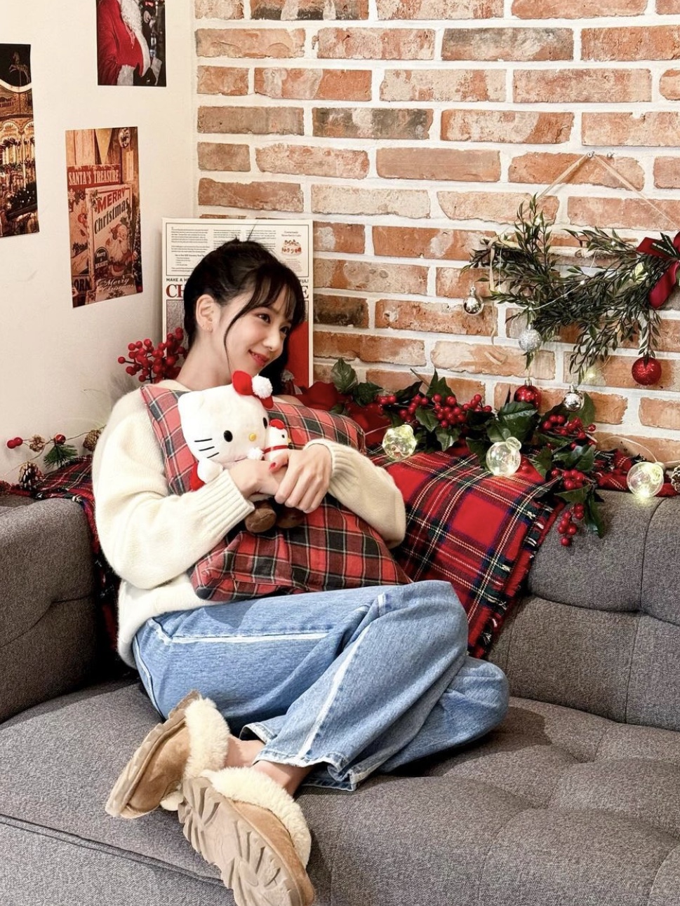 (W) UGG Coquette Slipper Chestnut 착용 스타일