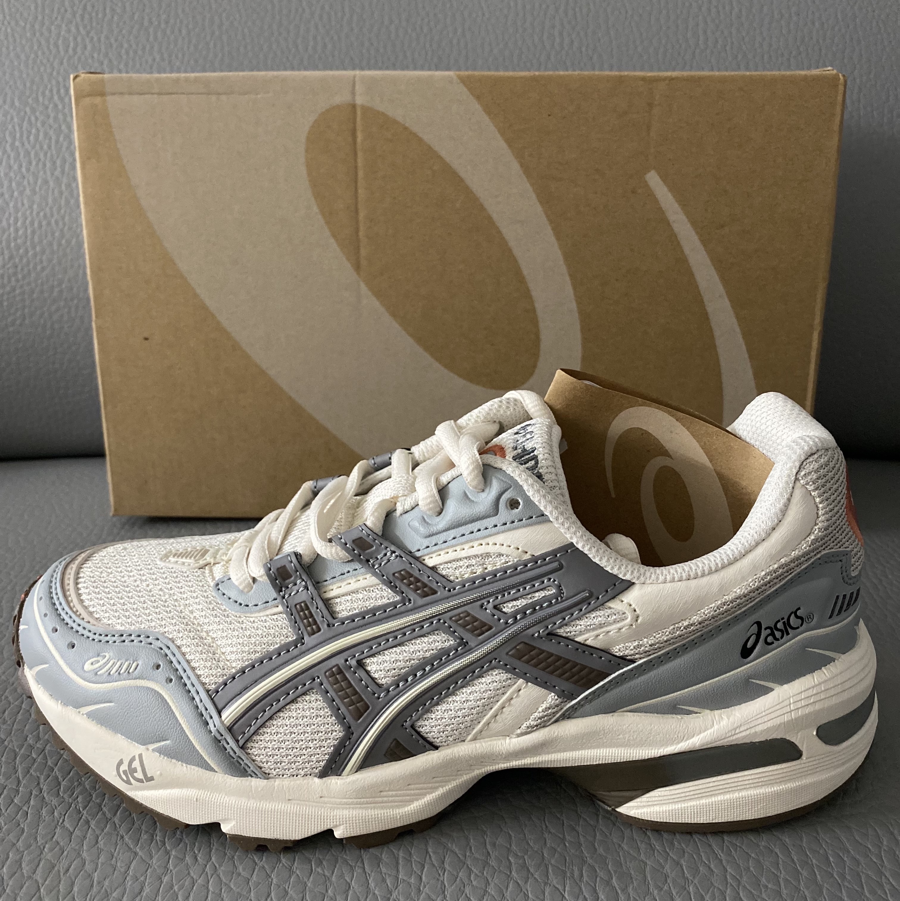 Asics Gel-1090 Blue Grey 착용 스타일