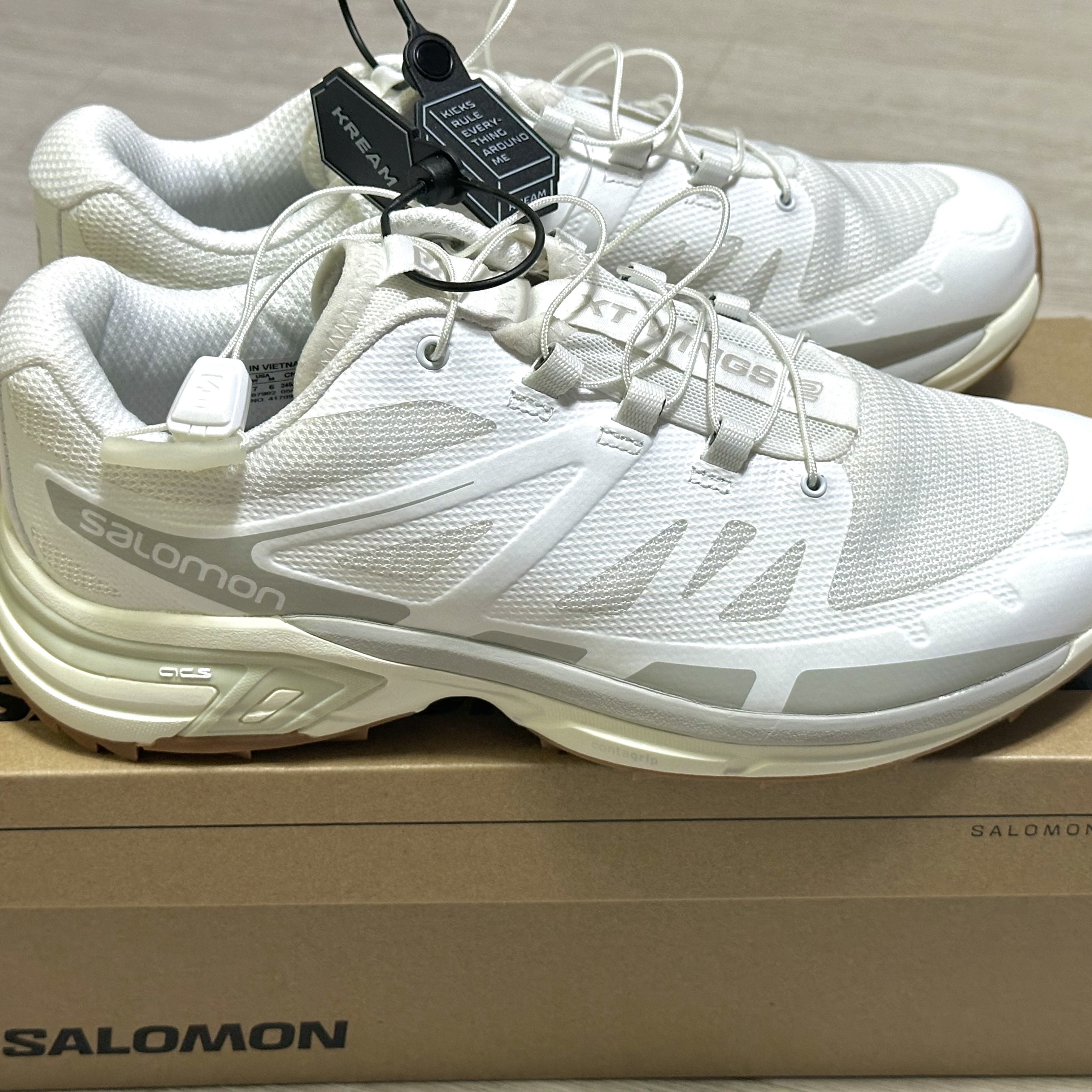 Salomon XT-Wings 2 White Vanila Ice 착용 스타일 - 1