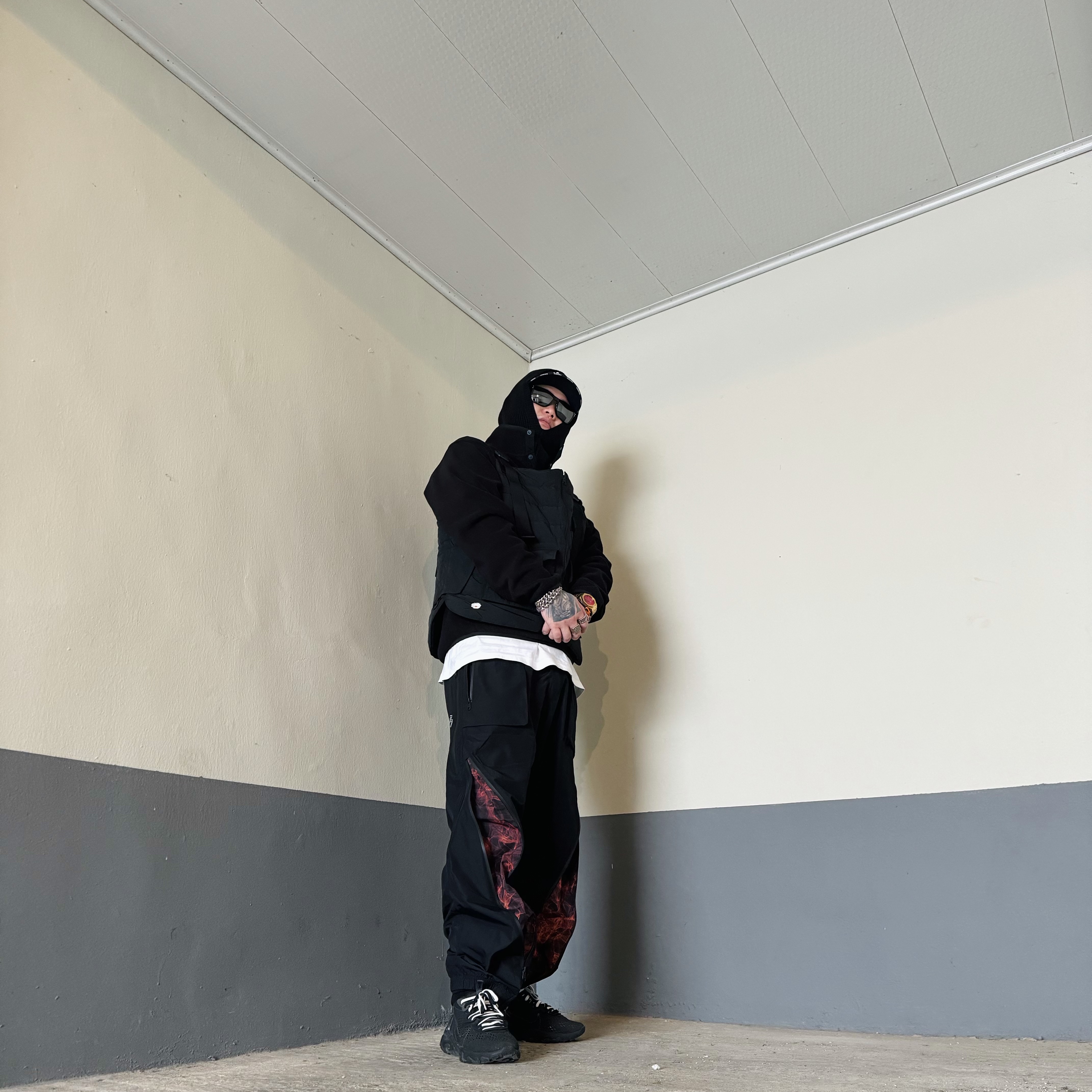 Undermycar x Umbro Warm Up Pants Black, Nike x Peaceminusone 2+1 Jacket Black (DR0100-010) 착용 스타일