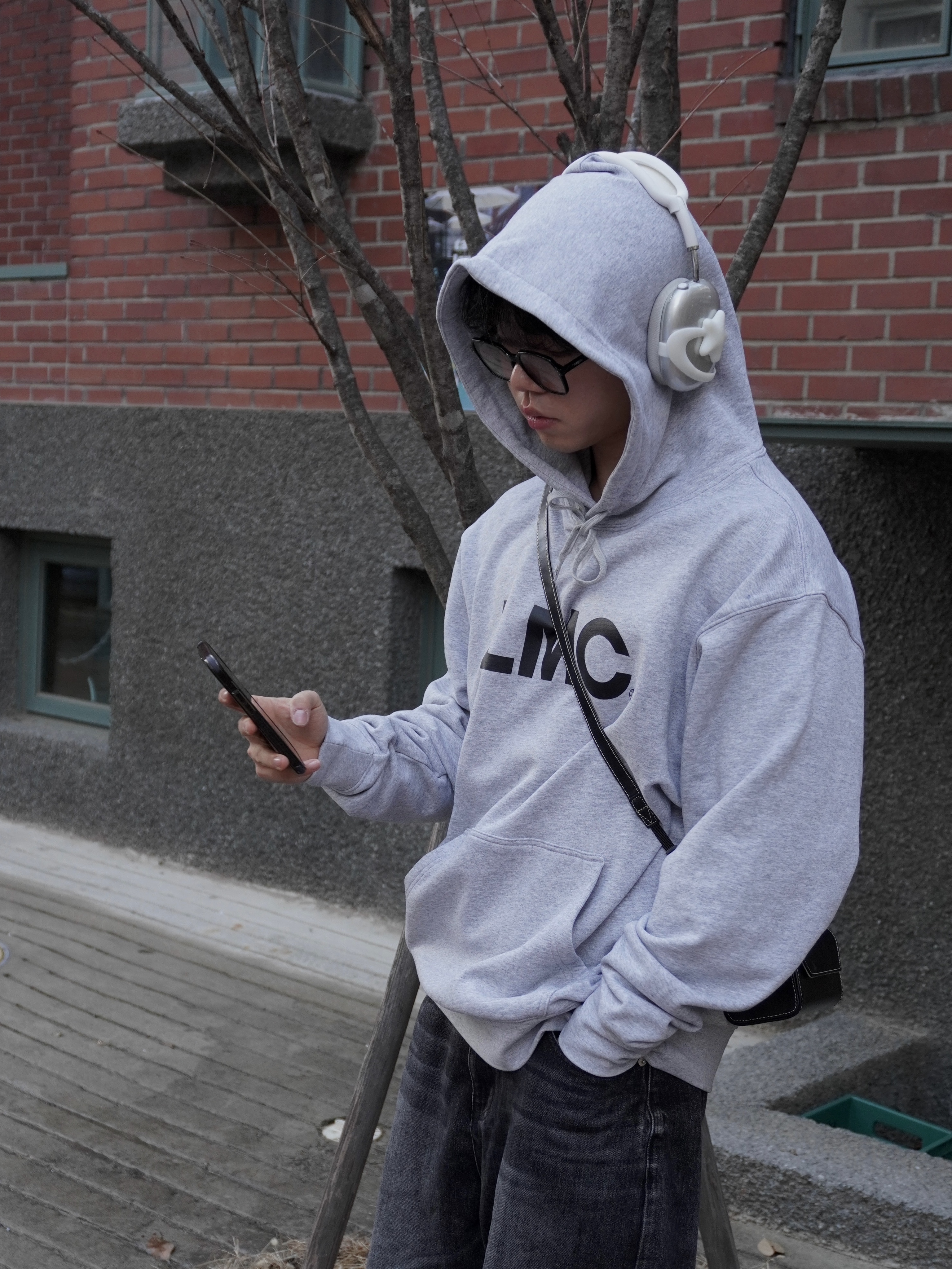 Test Artifact Era Max 003 White, Apple AirPods Max Lightning Silver (Korean Ver.) 착용 스타일 - 7