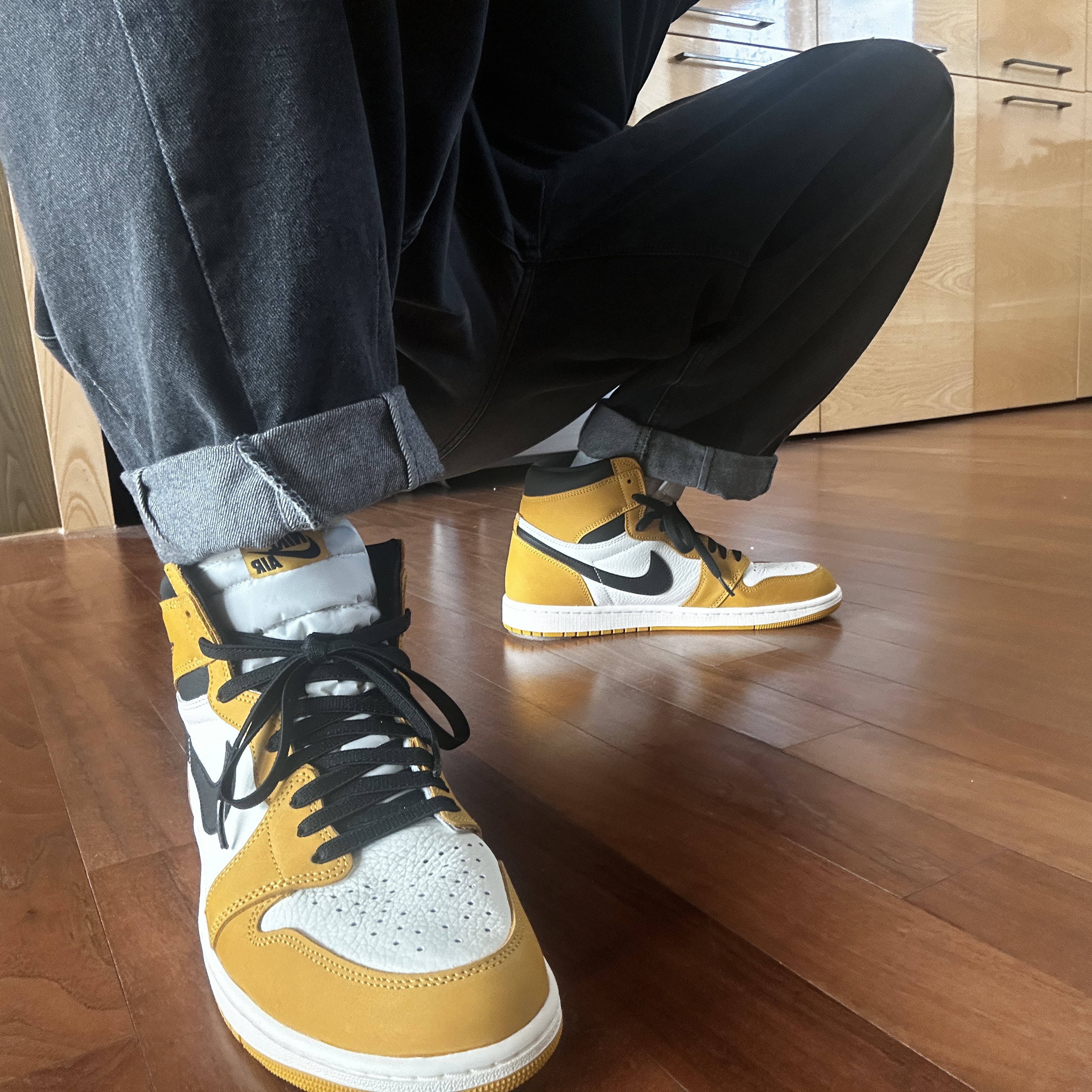 Jordan 1 Retro High OG Yellow Ochre, Jordan 1 Retro High OG Chicago 2022 착용 스타일 - 2