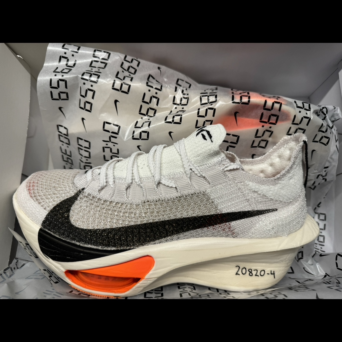 Nike Air Zoom Alphafly Next% 3 Proto White Total Orange, Nike ZoomX Vaporfly Next% 3 Prototype White 착용 스타일 - 2