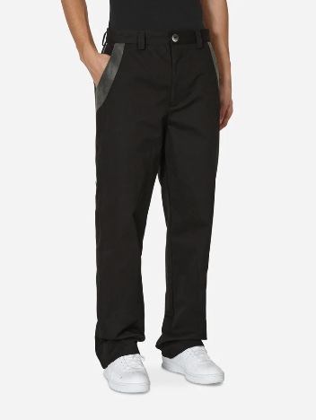 Curated Parade Austin Trousers Black 착용 스타일 - 3
