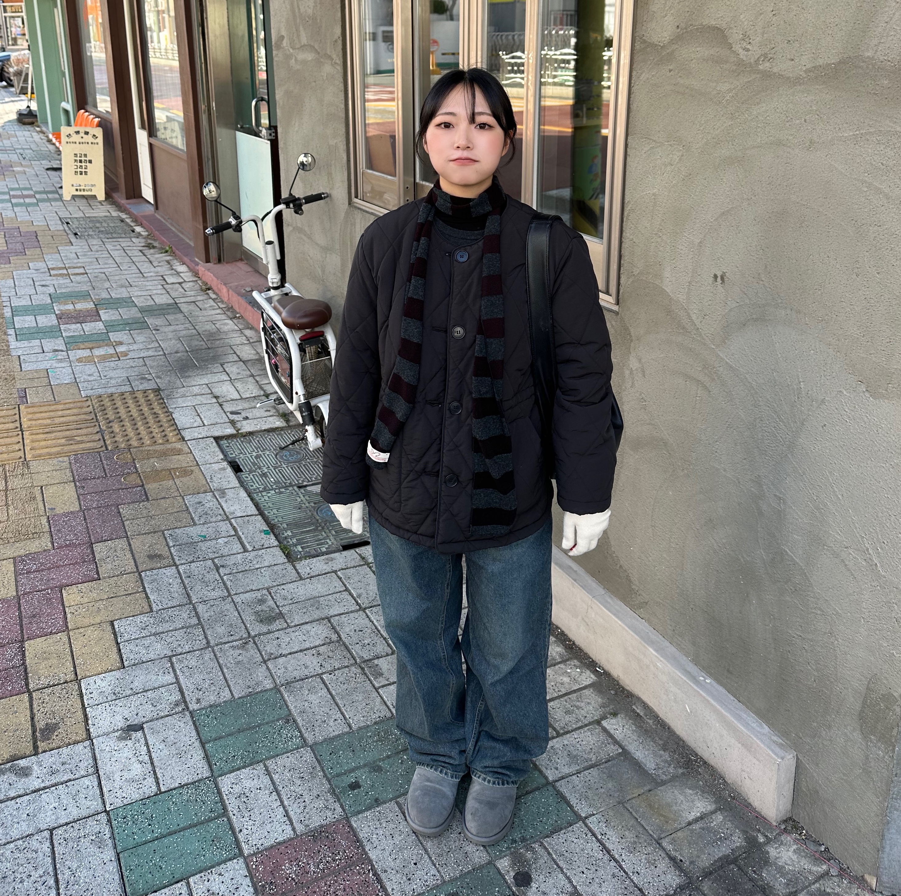 (W) UGG Classic Mini II Boots Grey 착용 스타일