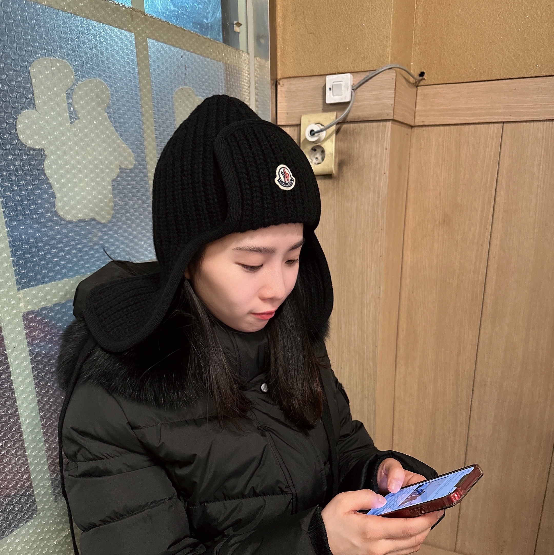 Moncler Wool Aviator Hat Black 착용 스타일 - 2
