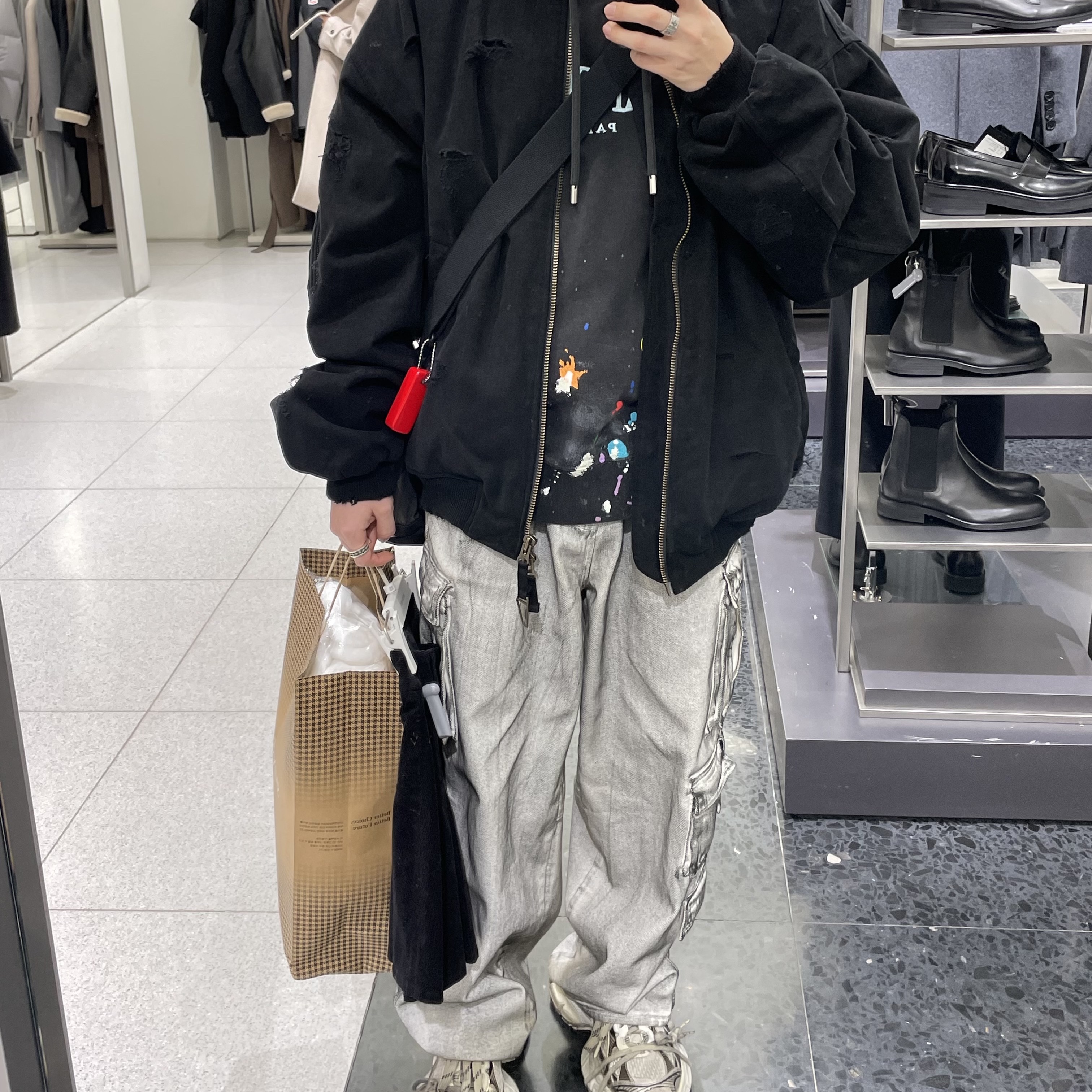 Gallery Dept. x Lanvin Hoodie Multicolor, Undermycar Dtrange Dead Starange Destroyed Bomber Obsidian - 23SS 착용 스타일