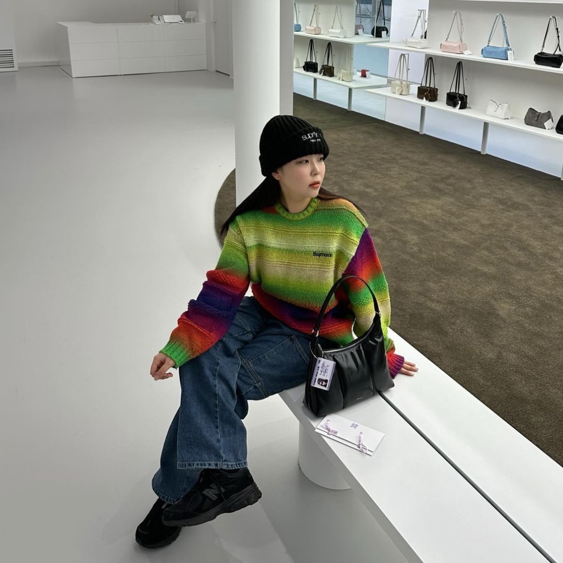 Supreme Ribbed Beanie Black - 22FW, Supreme Classic Logo Chunky Ribbed Beanie Black - 23FW 착용 스타일