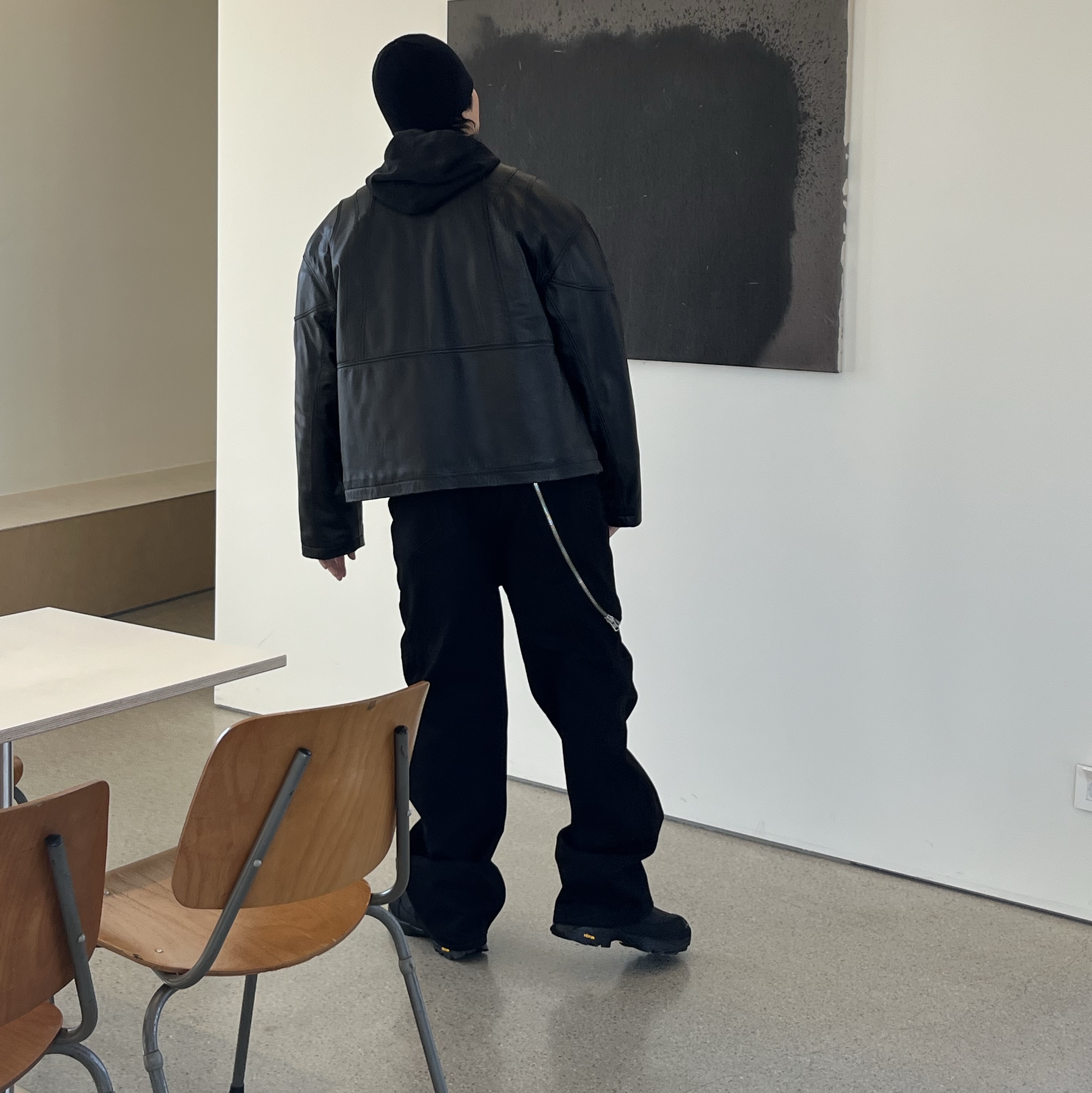 Roa Hiking Teri Black 착용 스타일