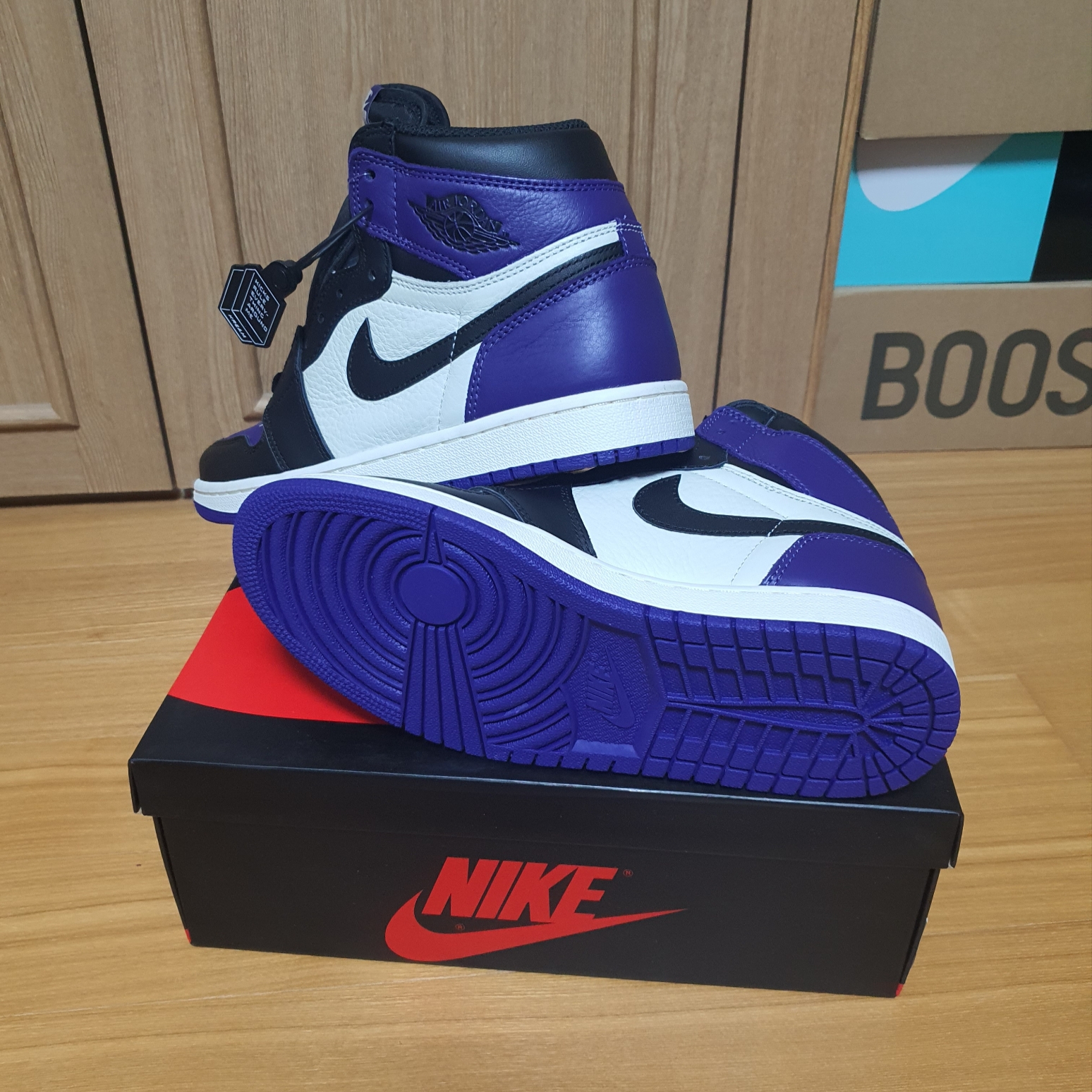 Jordan 1 Retro High Court Purple 착용 스타일 - 6