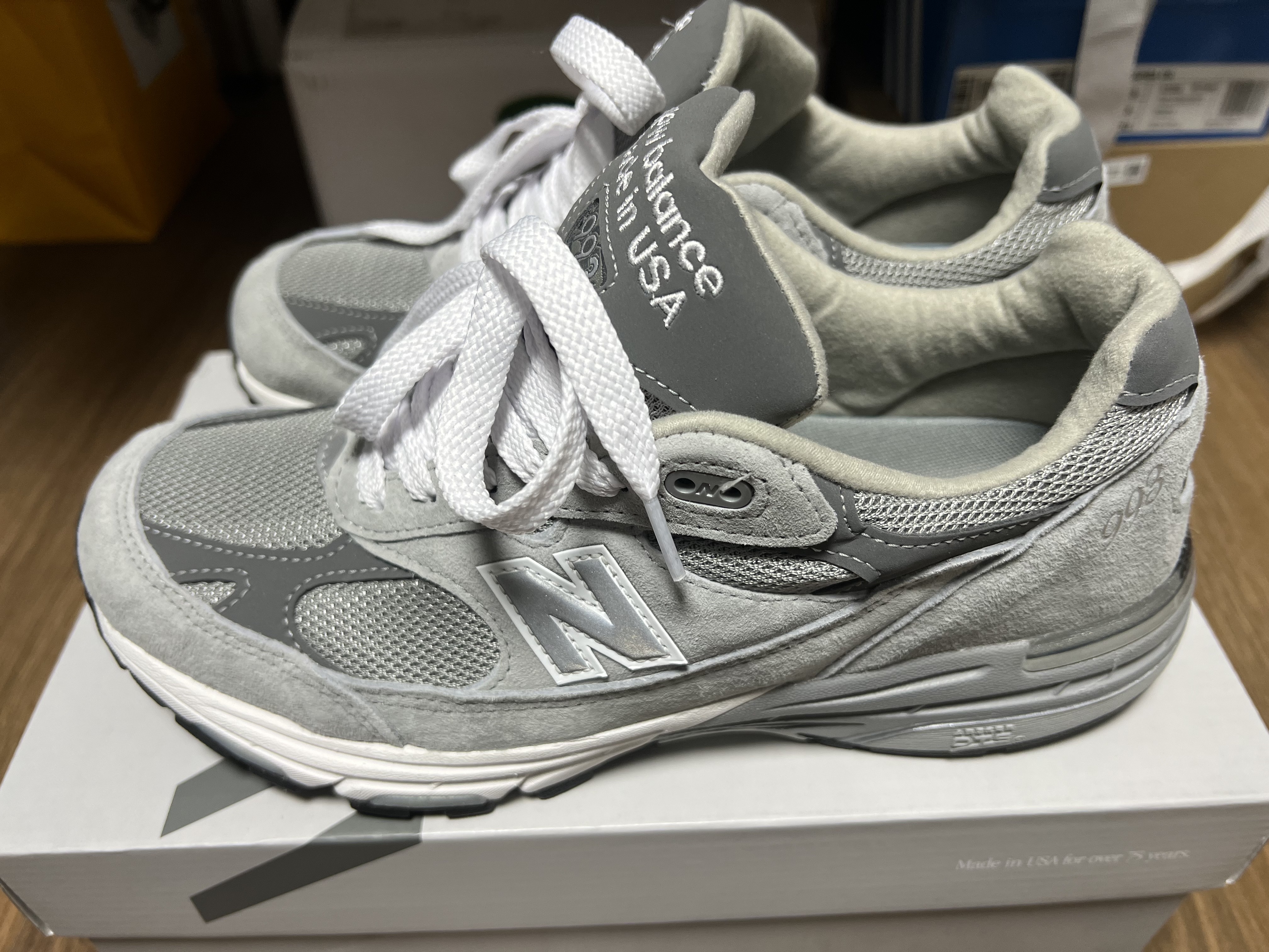 New Balance 993 Made in USA Grey - D Standard 착용 스타일