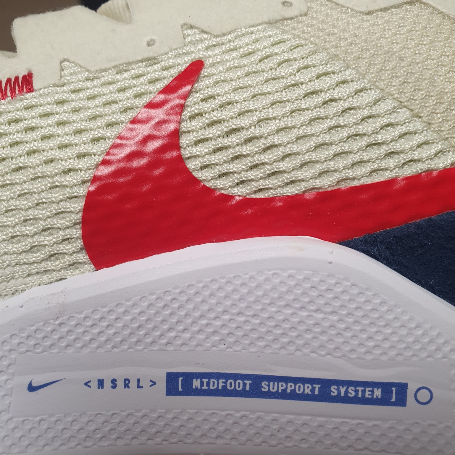 Nike Structure 25 Sea Glass 착용 스타일 - 4