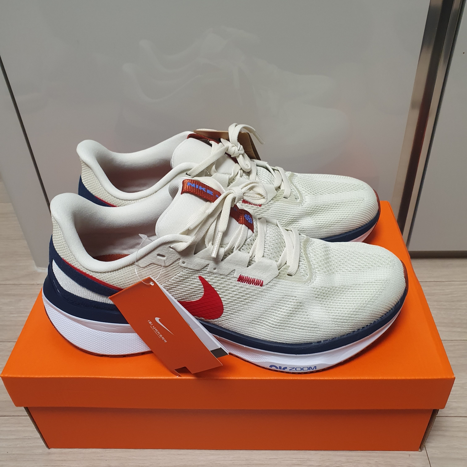 Nike Structure 25 Sea Glass 착용 스타일 - 2