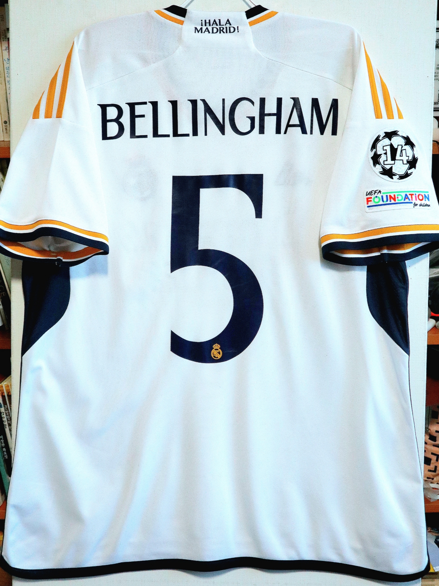 Adidas Real Madrid 2023/24 Home Jersey White - KR Sizing (Non Marking Ver.) 착용 스타일 - 2