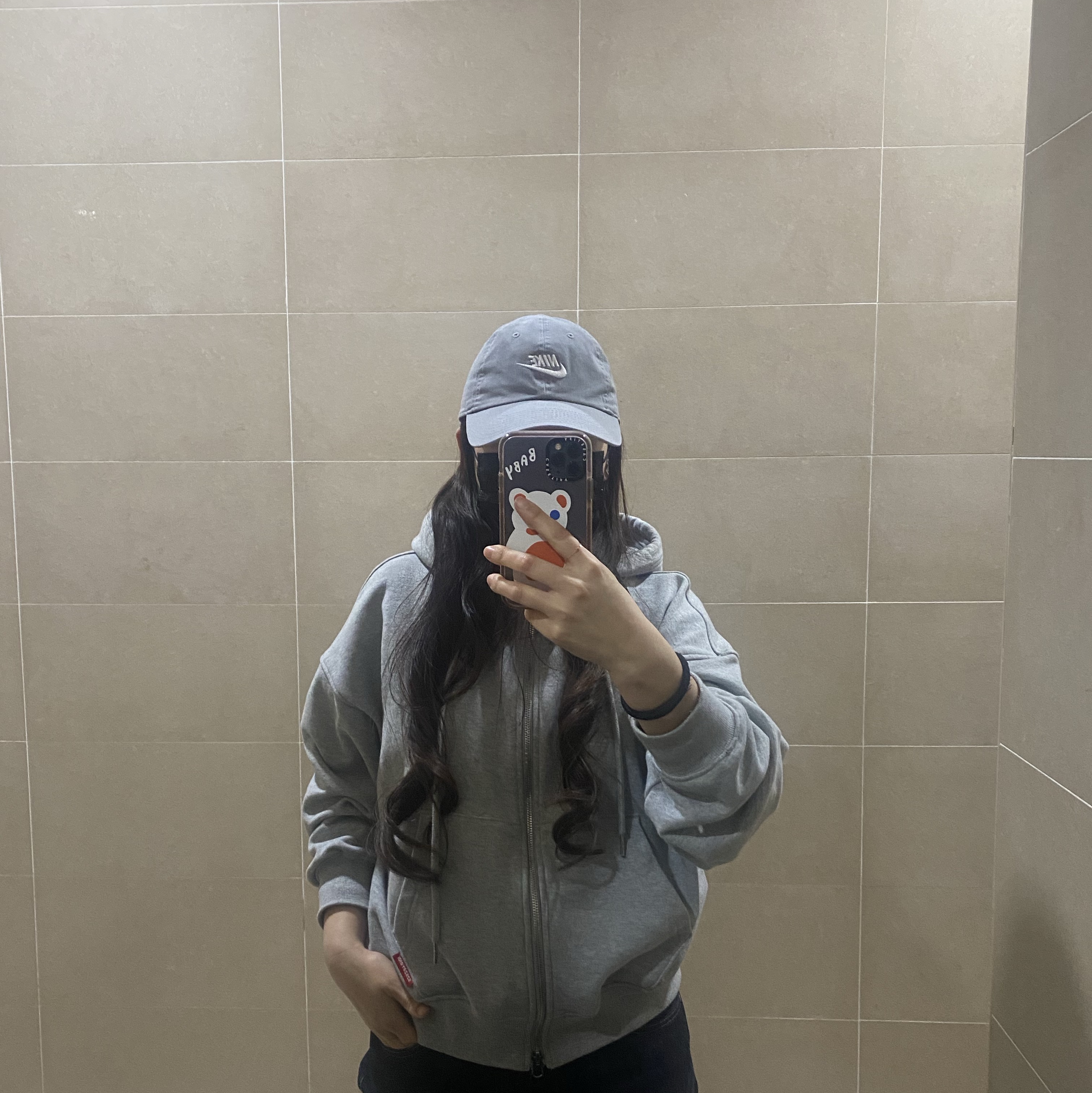 Nike Club Unstructured Futura Washed Cap Particle Grey 착용 스타일