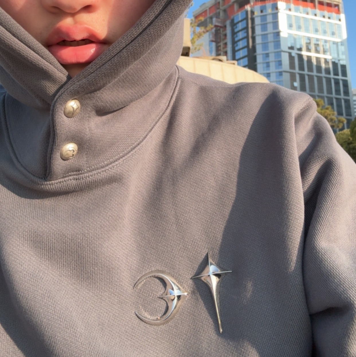 Thug Club Armor Hoodie Gray 착용 스타일