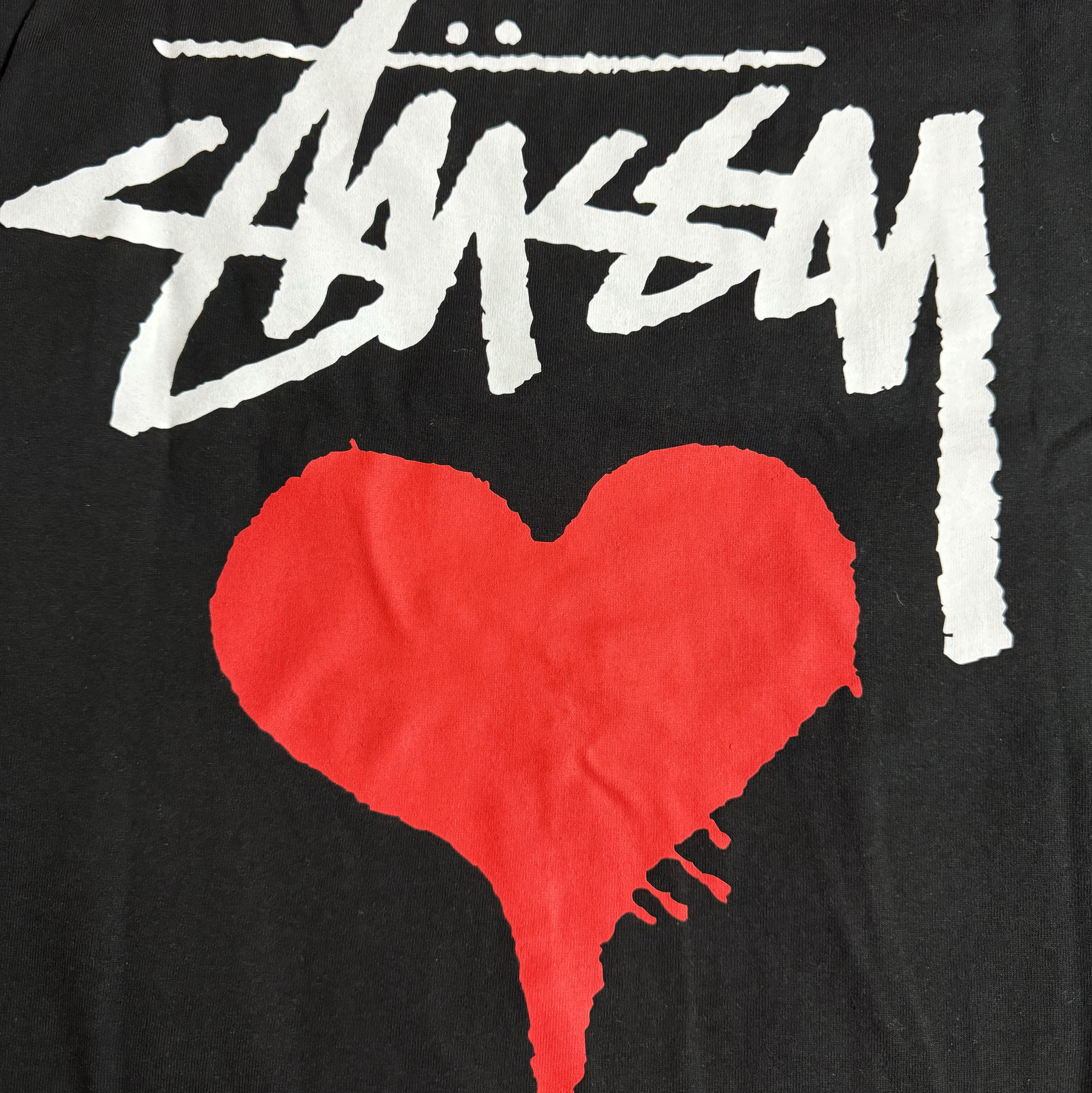 Stussy Stock Heart T-Shirt Black 착용 스타일