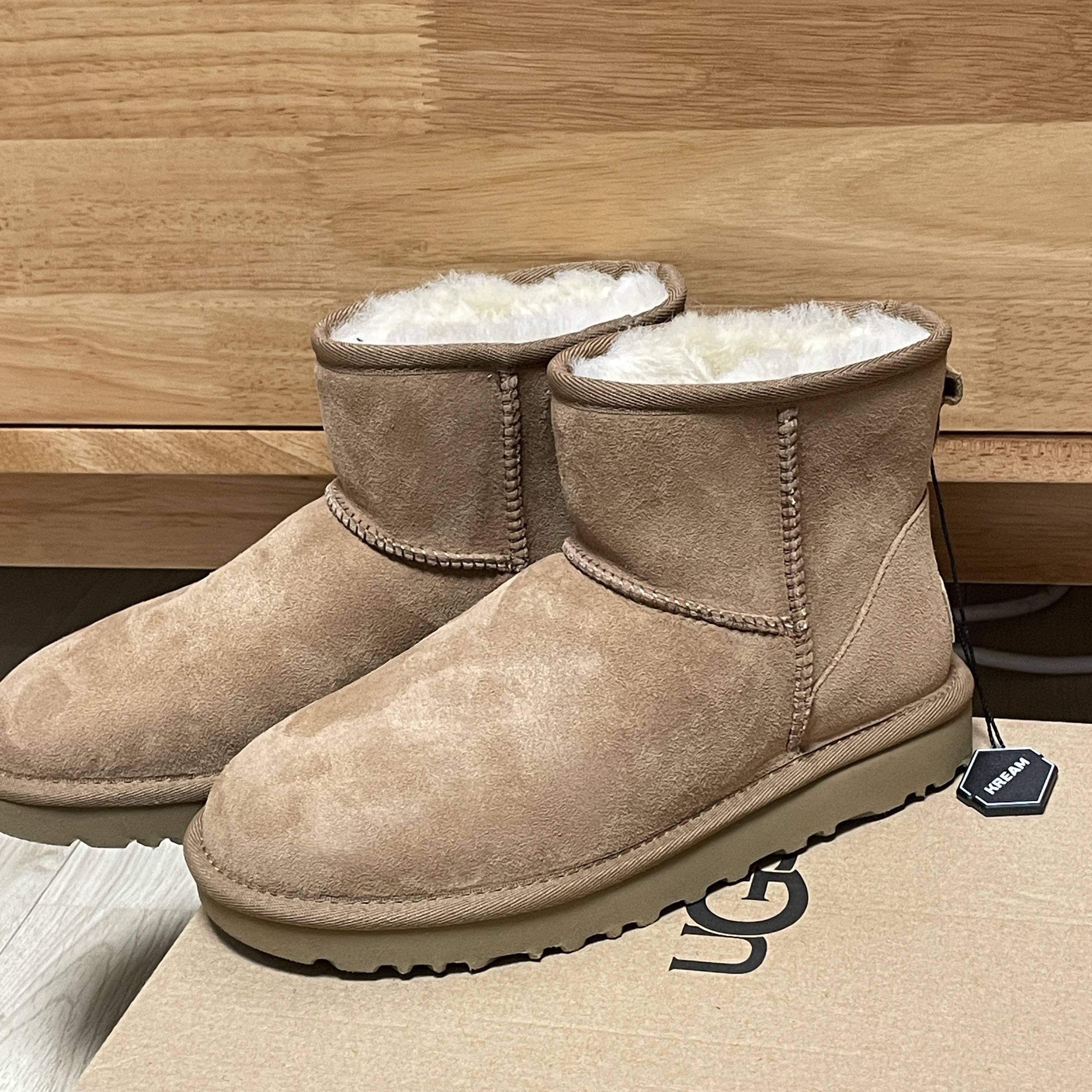 (W) UGG Classic Mini II Boots Chestnut 착용 스타일