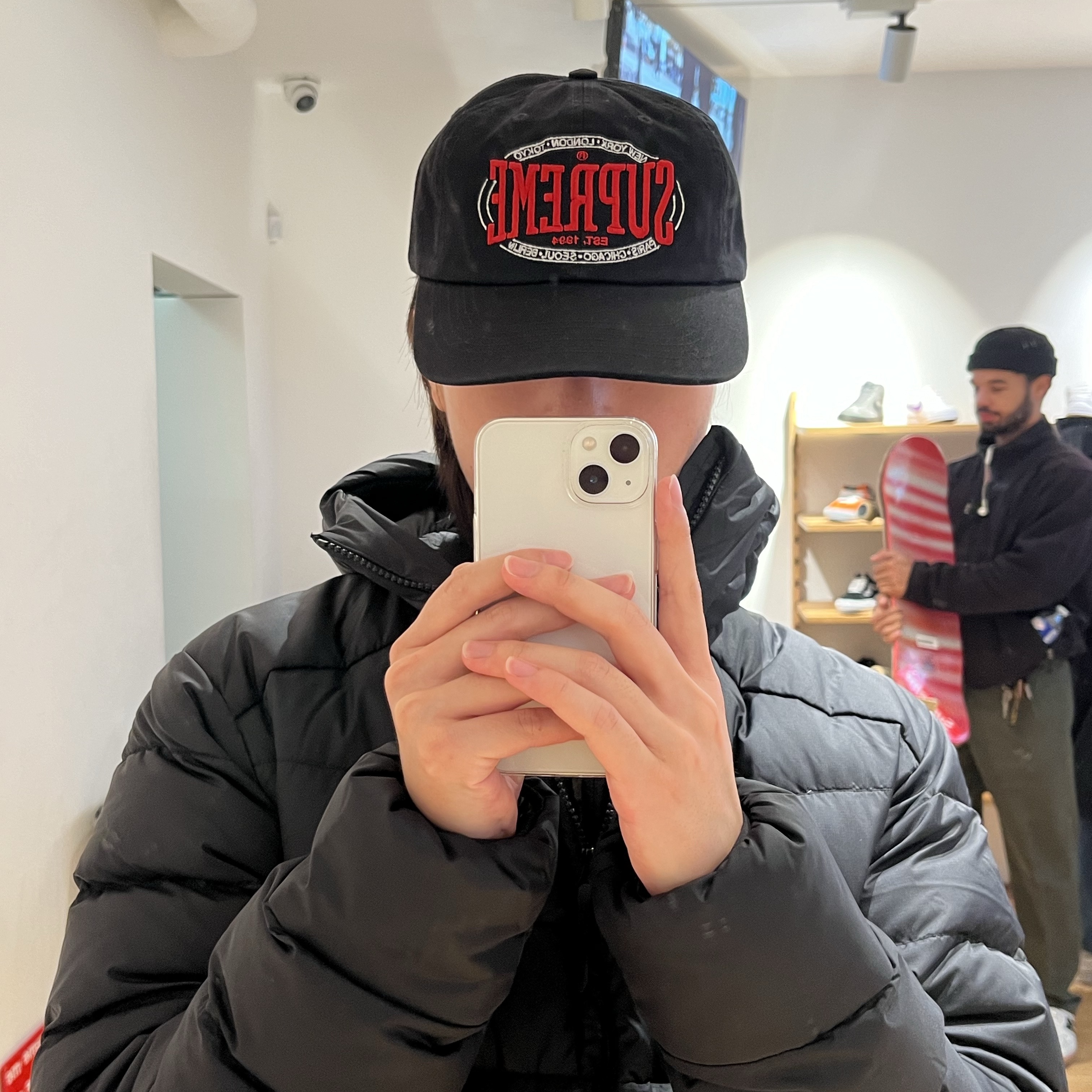 Supreme Warm Up 6-Panel Black - 23FW, Arc'teryx Thorium Hoody Black 착용 스타일 - 2