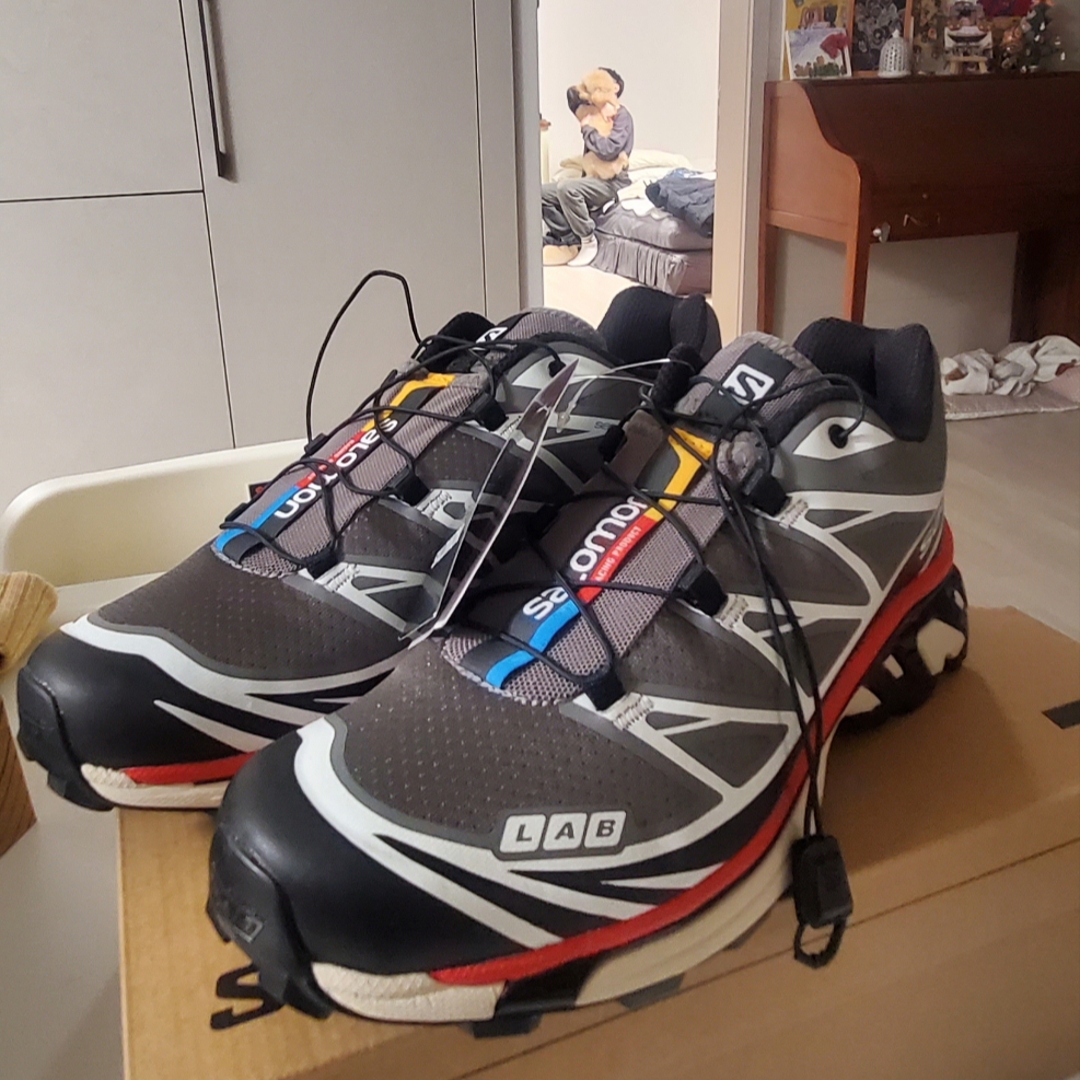 Salomon XT-6 Beluga Pewter 착용 스타일