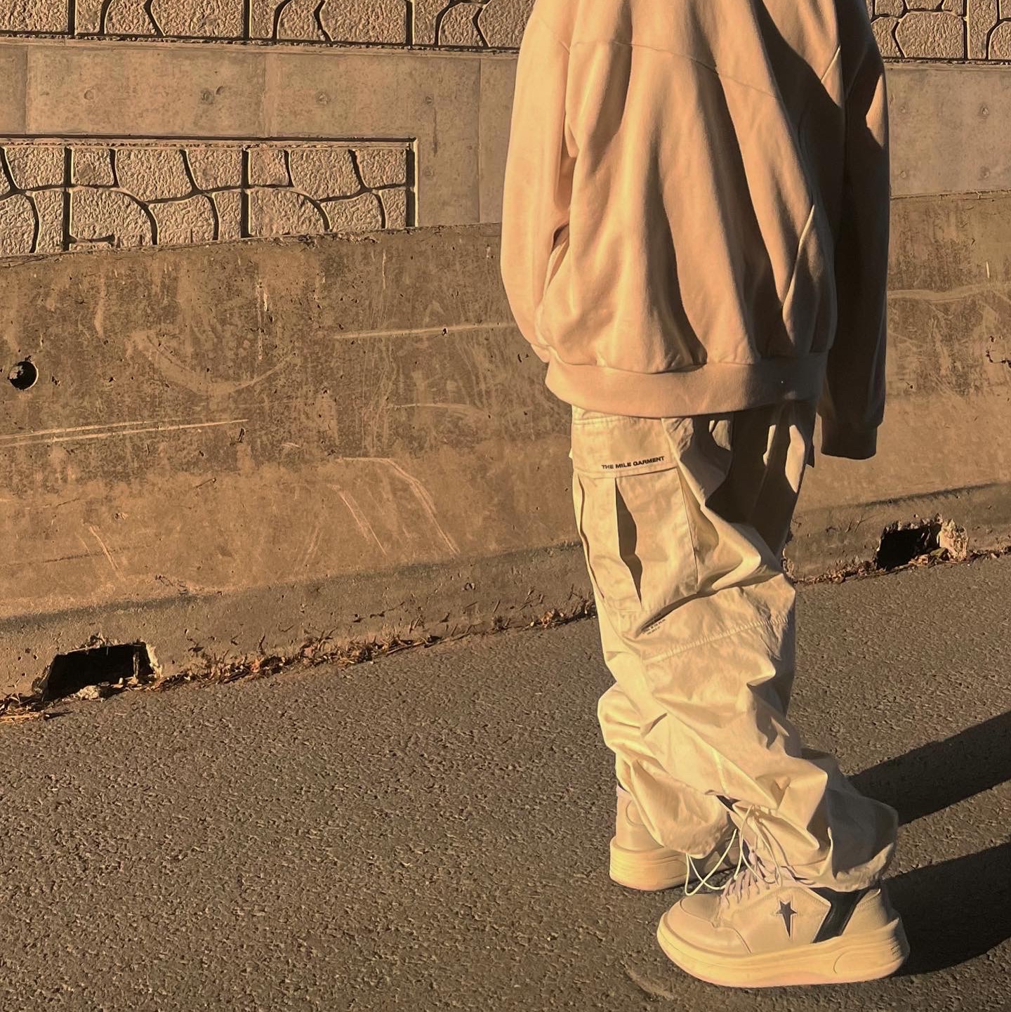 Converse x Drkshdw Turbowpn Pelican 착용 스타일 - 3