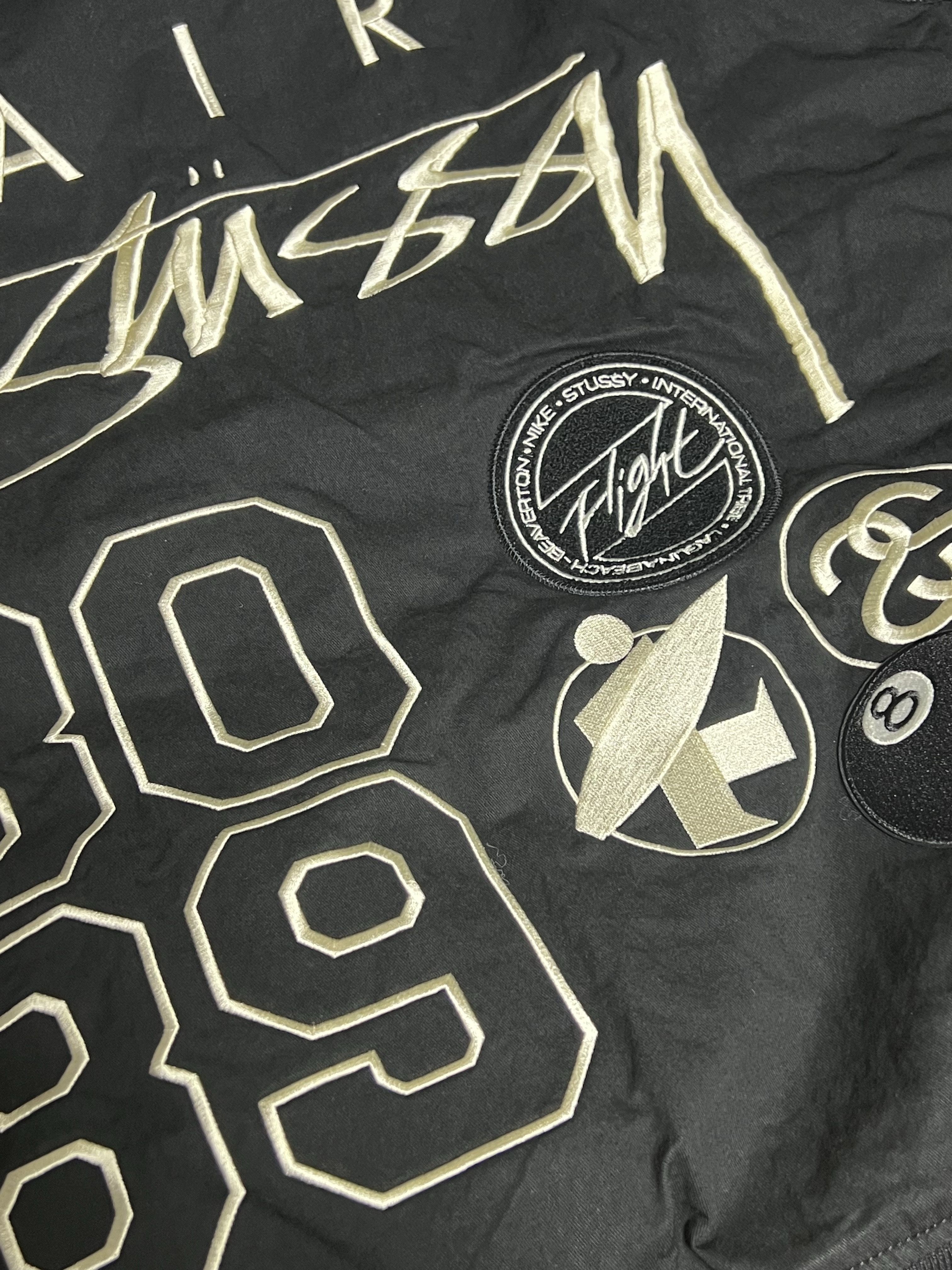 Nike x Supreme Air Force 1 Low Flax, Nike x Stussy Reversible Jacket Black (FJ9153-010) 착용 스타일 - 4