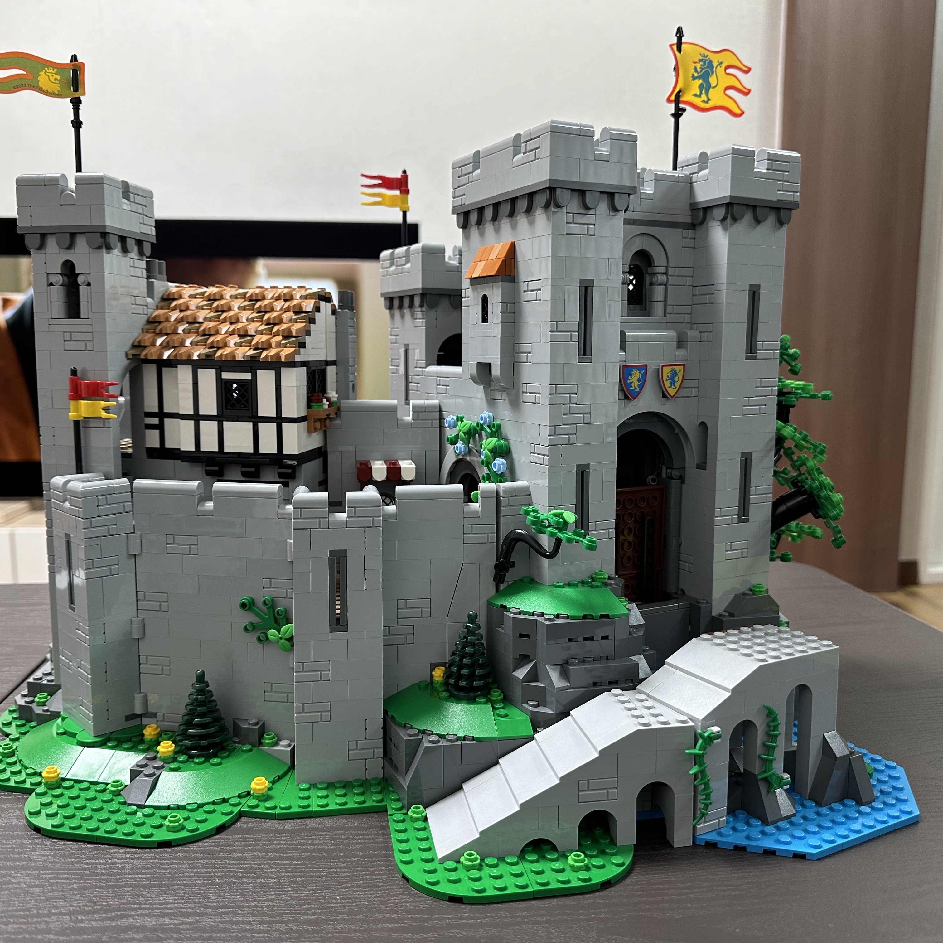 Lego Lion Knights' Castle 착용 스타일 - 1