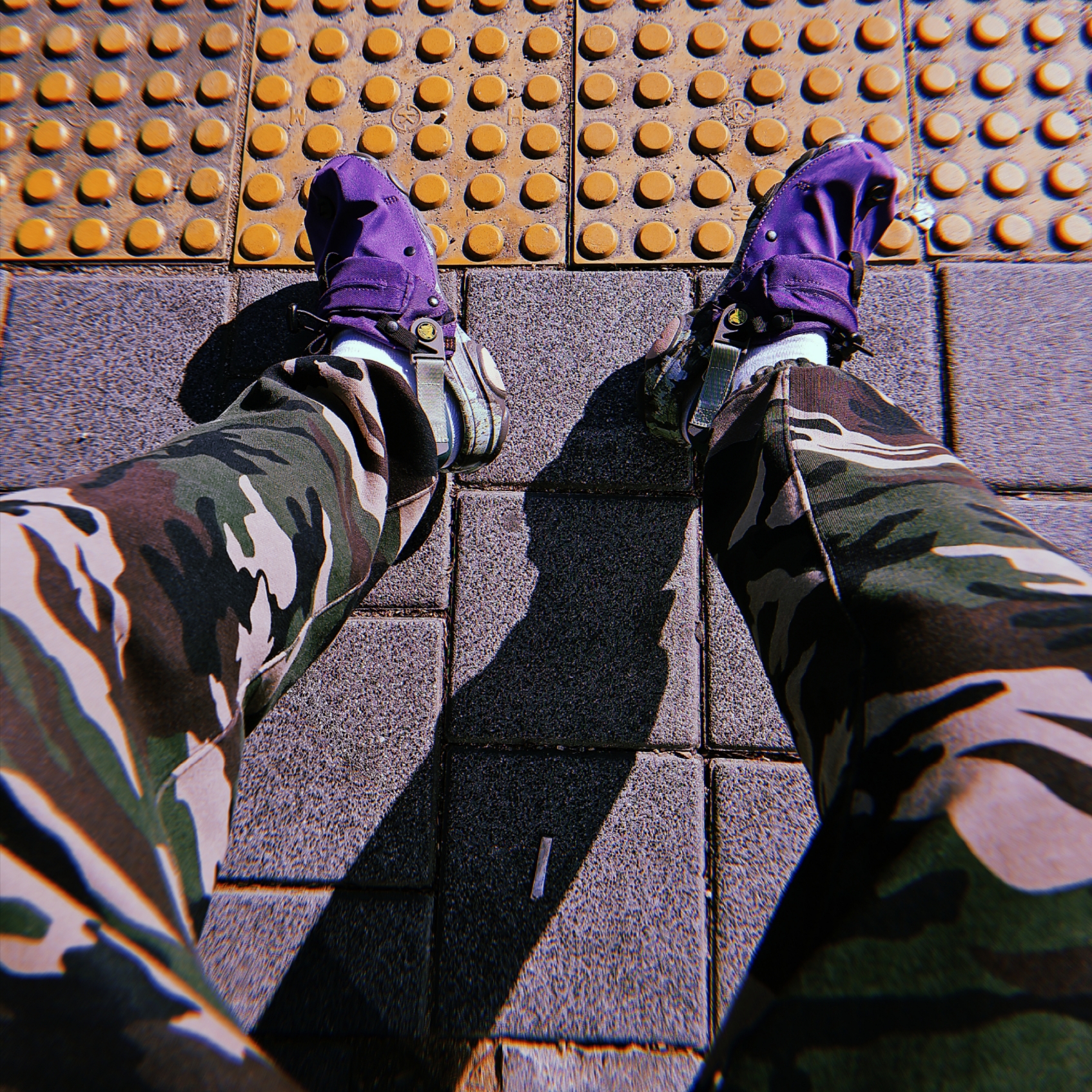 Crocs x Bodega All Terrain Clog Nict-Tech Mossy Bark 착용 스타일 - 2