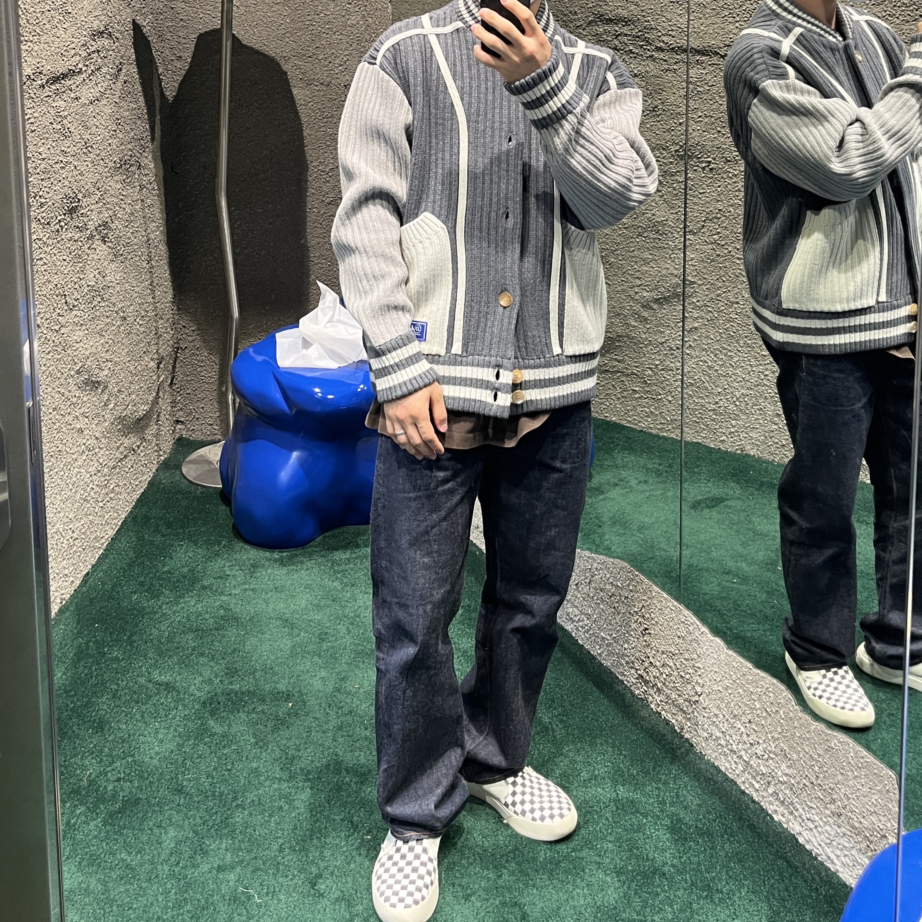 Ader Error Tomb Cardigan Grey 착용 스타일