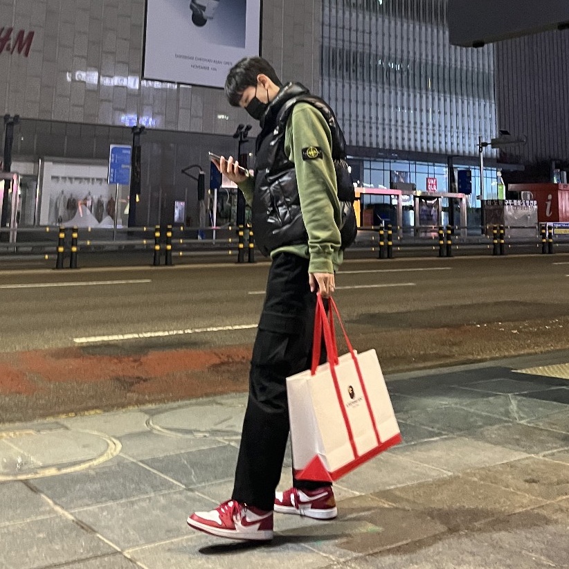 Jordan 1 Low Cardinal Red 착용 스타일