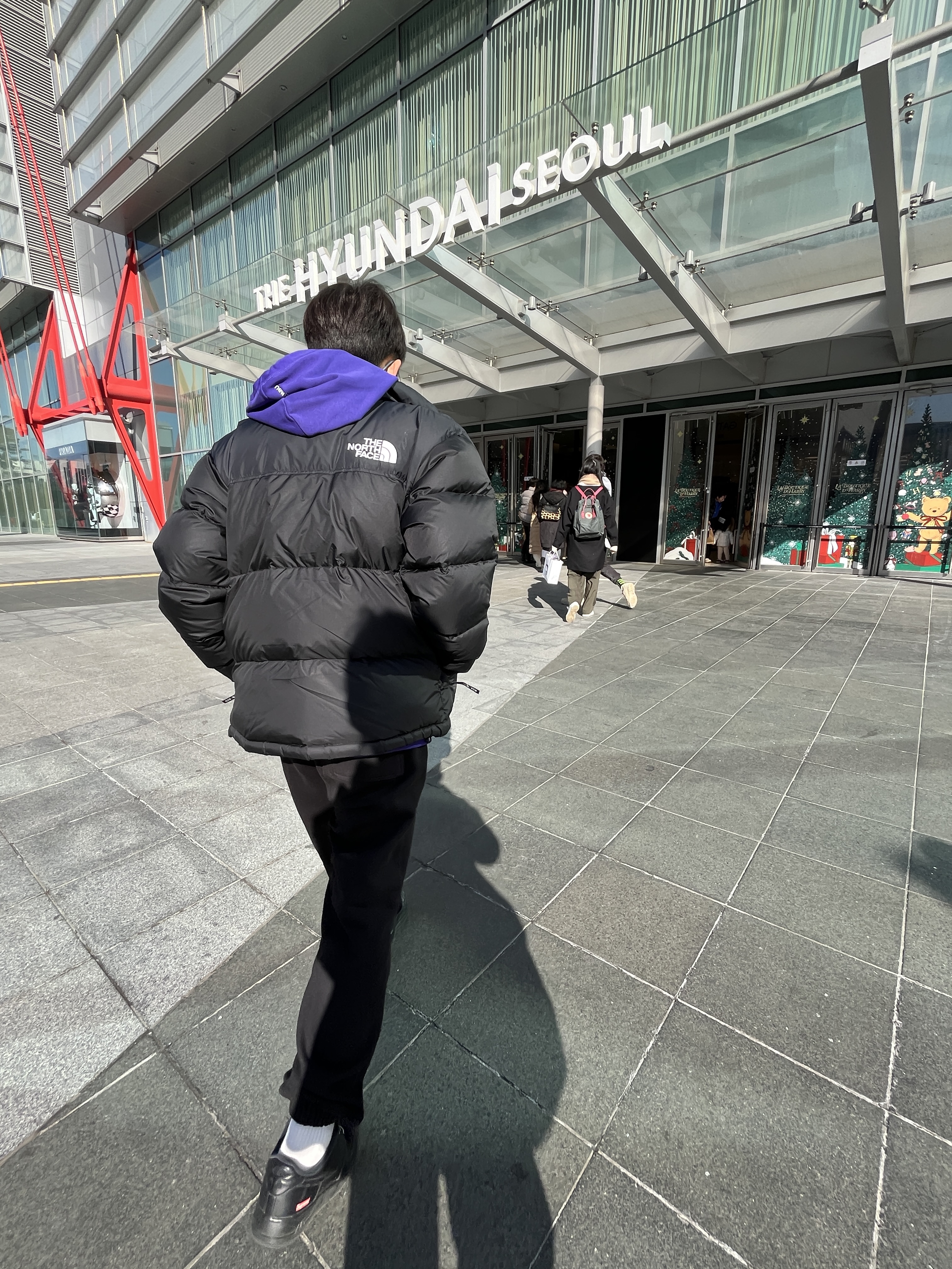 The North Face 1996 Retro Nuptse Jacket Black, Nike x Supreme Air Force 1 Low Black 착용 스타일 - 10