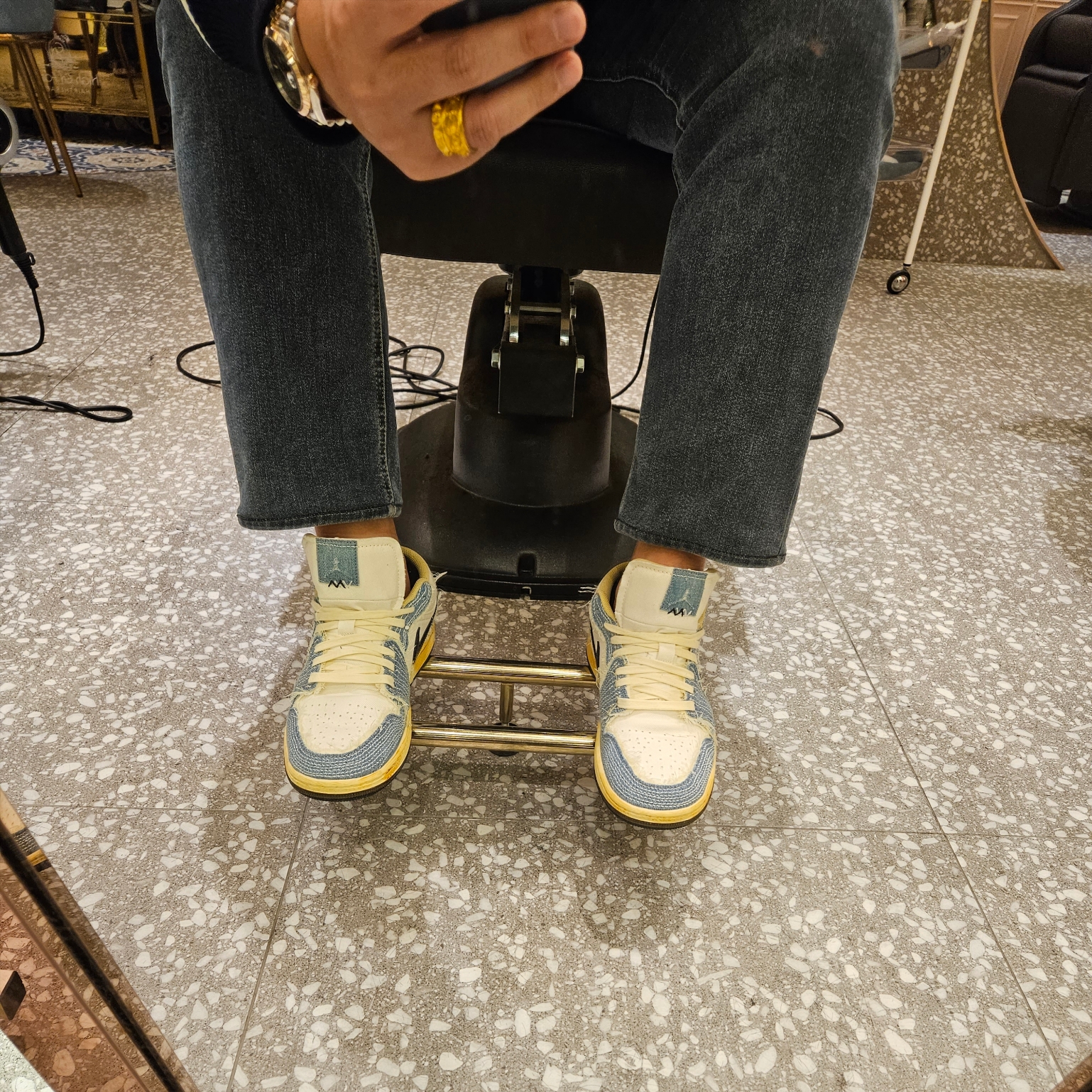 Jordan 1 Low World Make Japan 착용 스타일 - 1