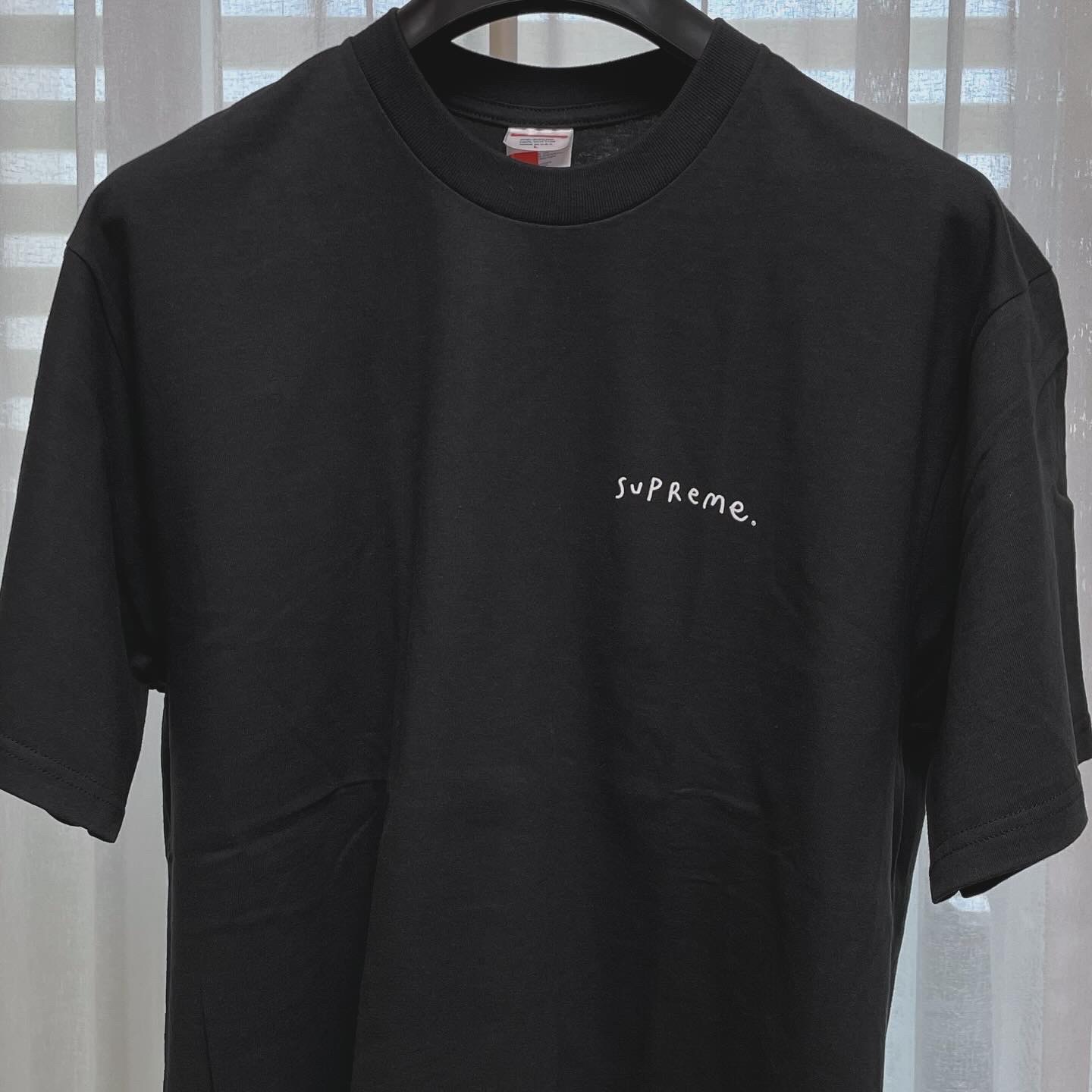 Supreme Ying Yang T-Shirt Black - 23FW 착용 스타일 - 3