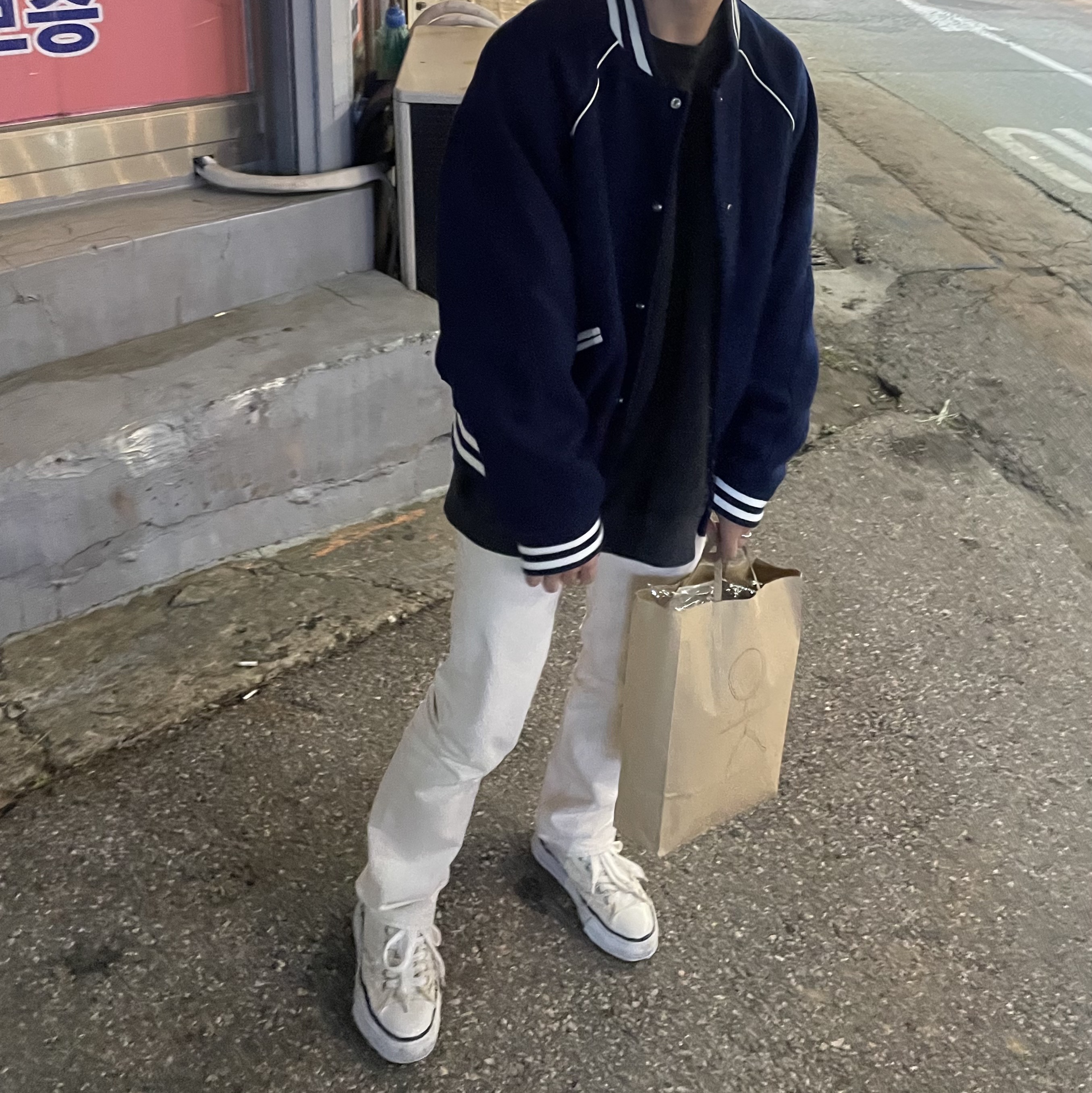 Maison Mihara Yasuhiro Peterson OG Sole Canvas Low Sneakers White 착용 스타일 - 2