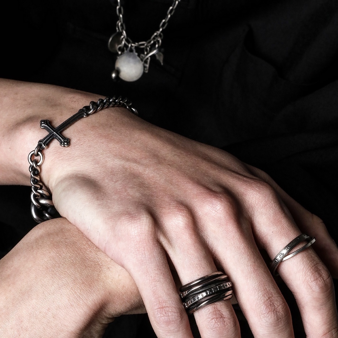 Werkstatt:Munchen Ring In Ring Unite Sterling Silver - 24SS 착용 스타일