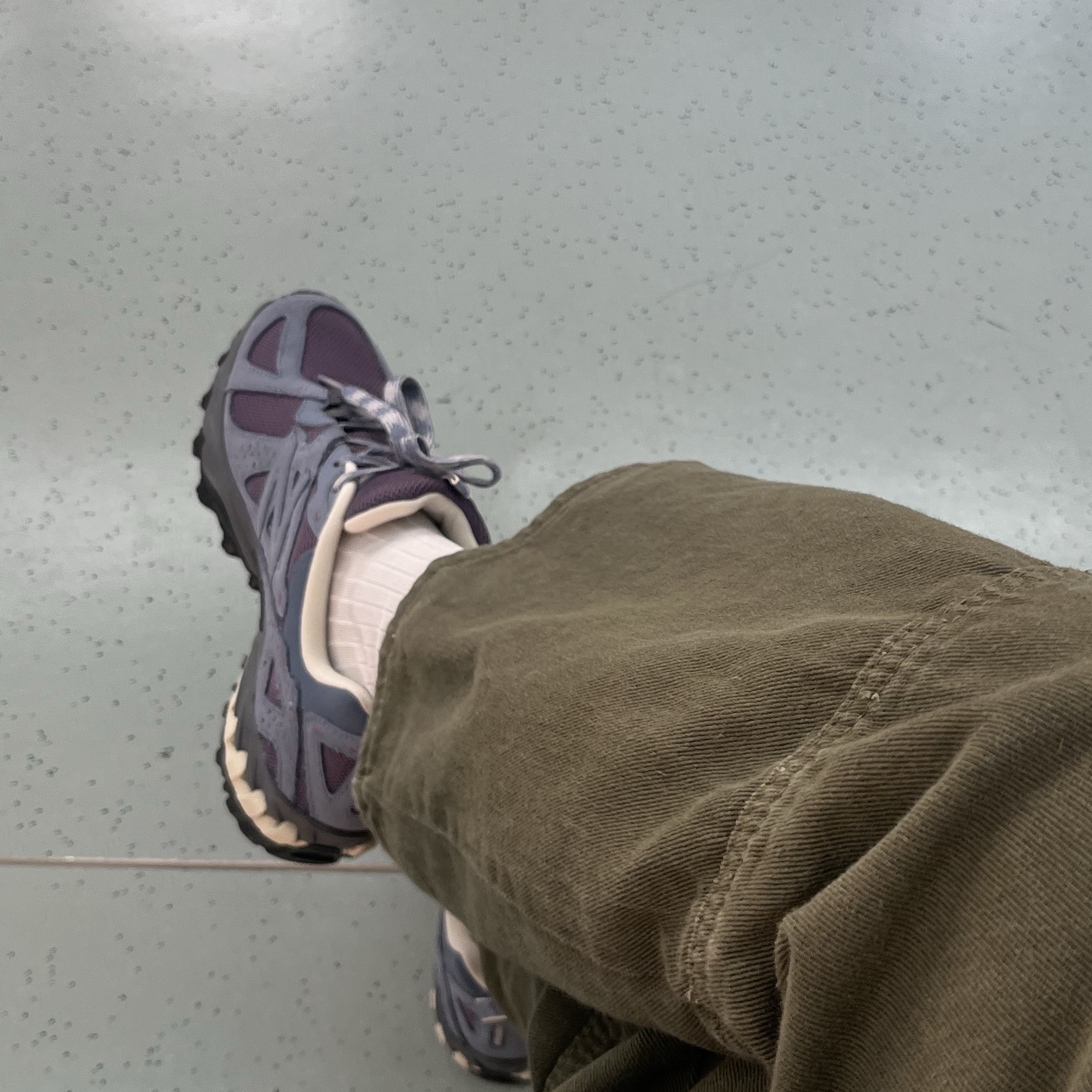 New Balance ML610T Arctic Grey - D Standard 착용 스타일